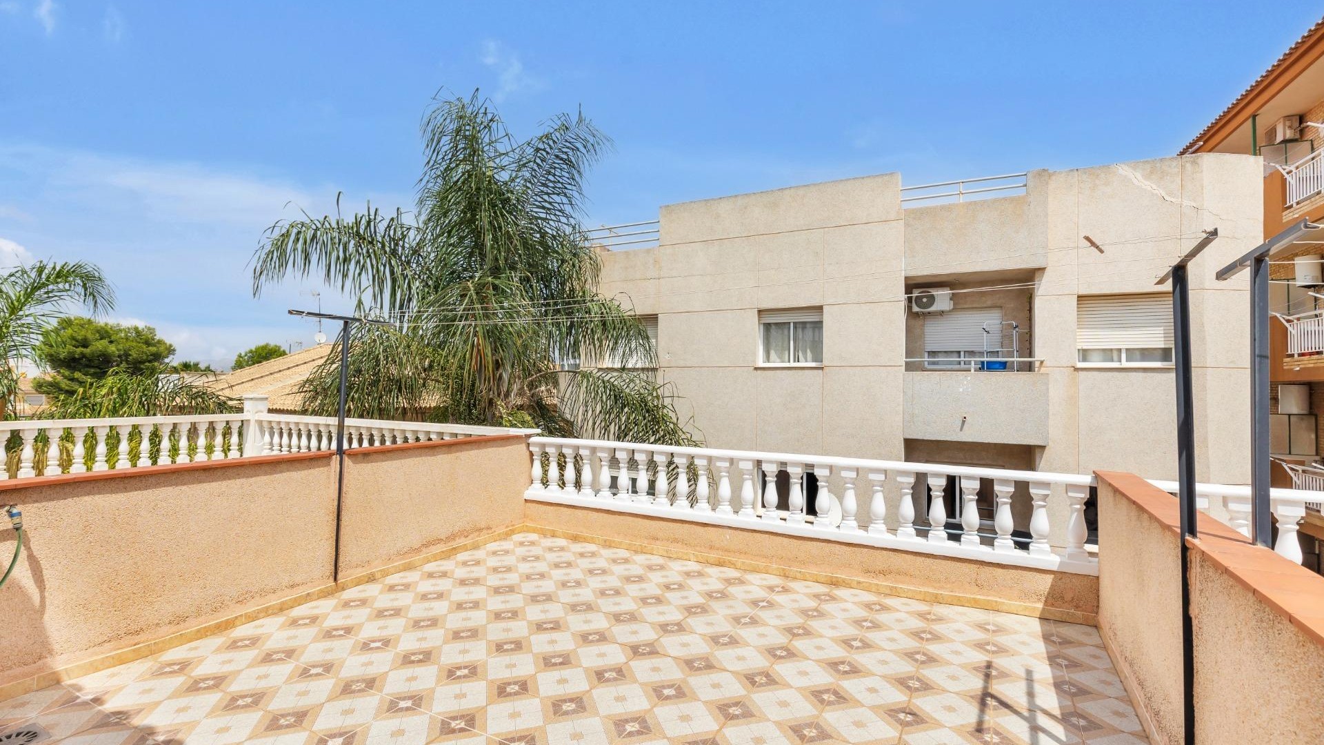 Resale - Wohnung Appartement -
Los Alcazares - Centro