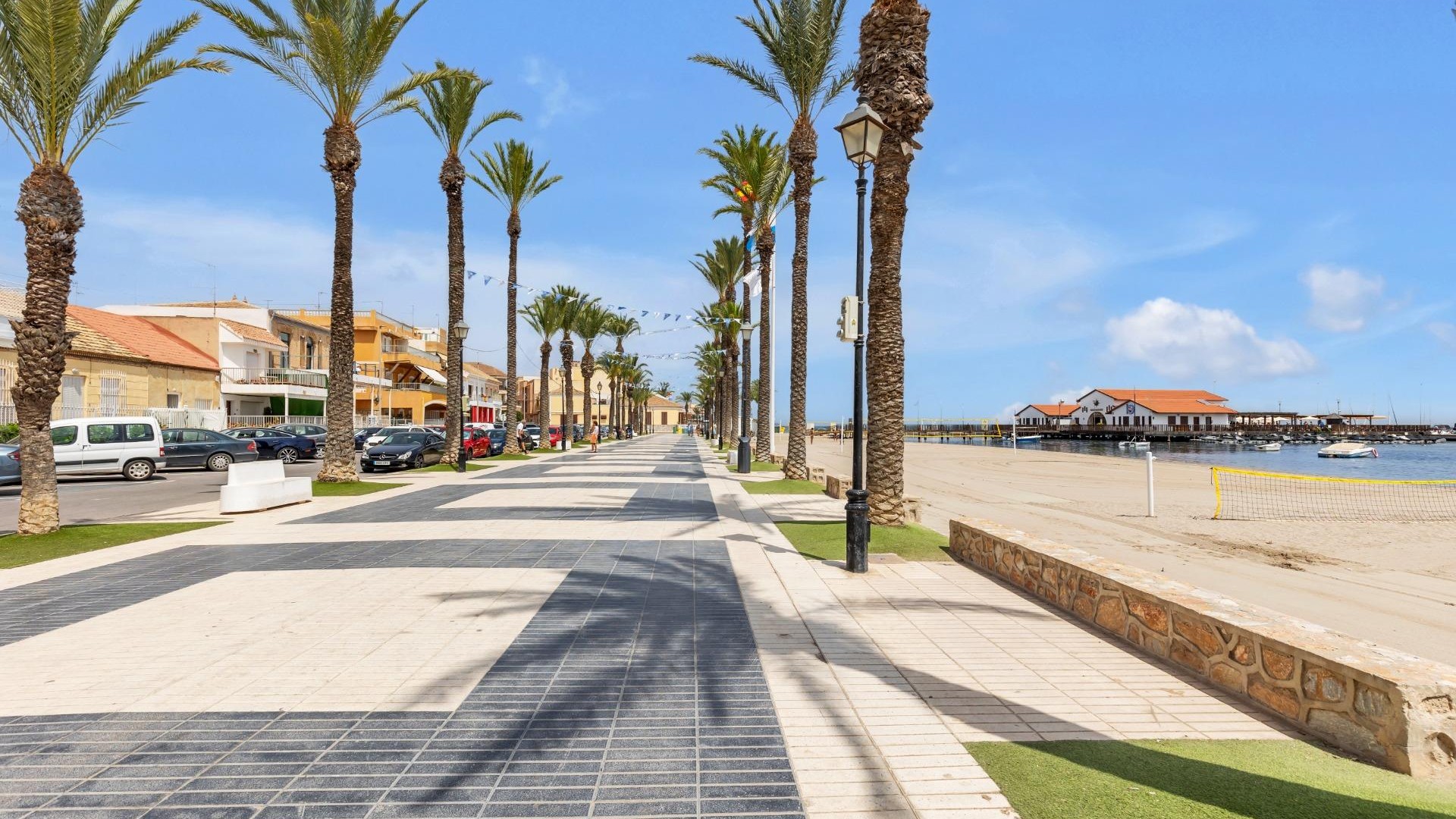 Resale - Wohnung Appartement -
Los Alcazares - Centro