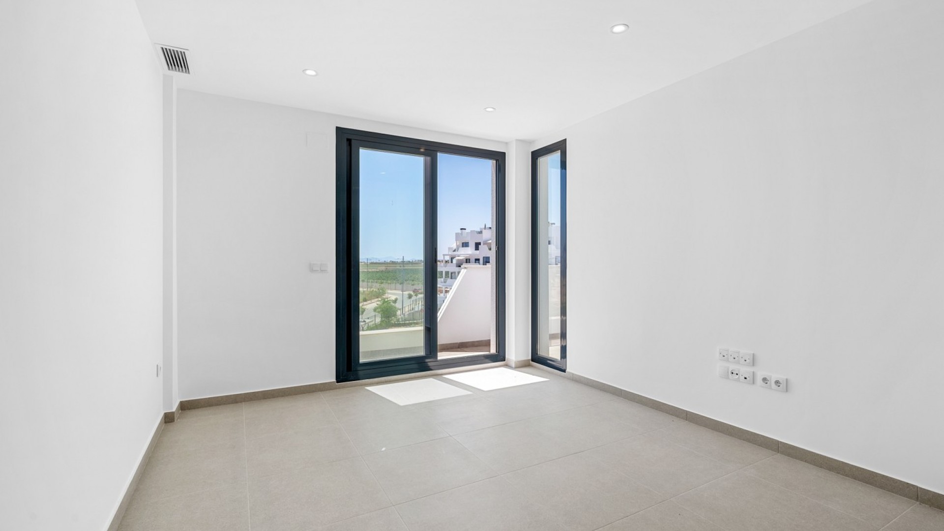 Resale - Wohnung Appartement -
Los Alcazares - Santa Rosalia Lake and Life Resort