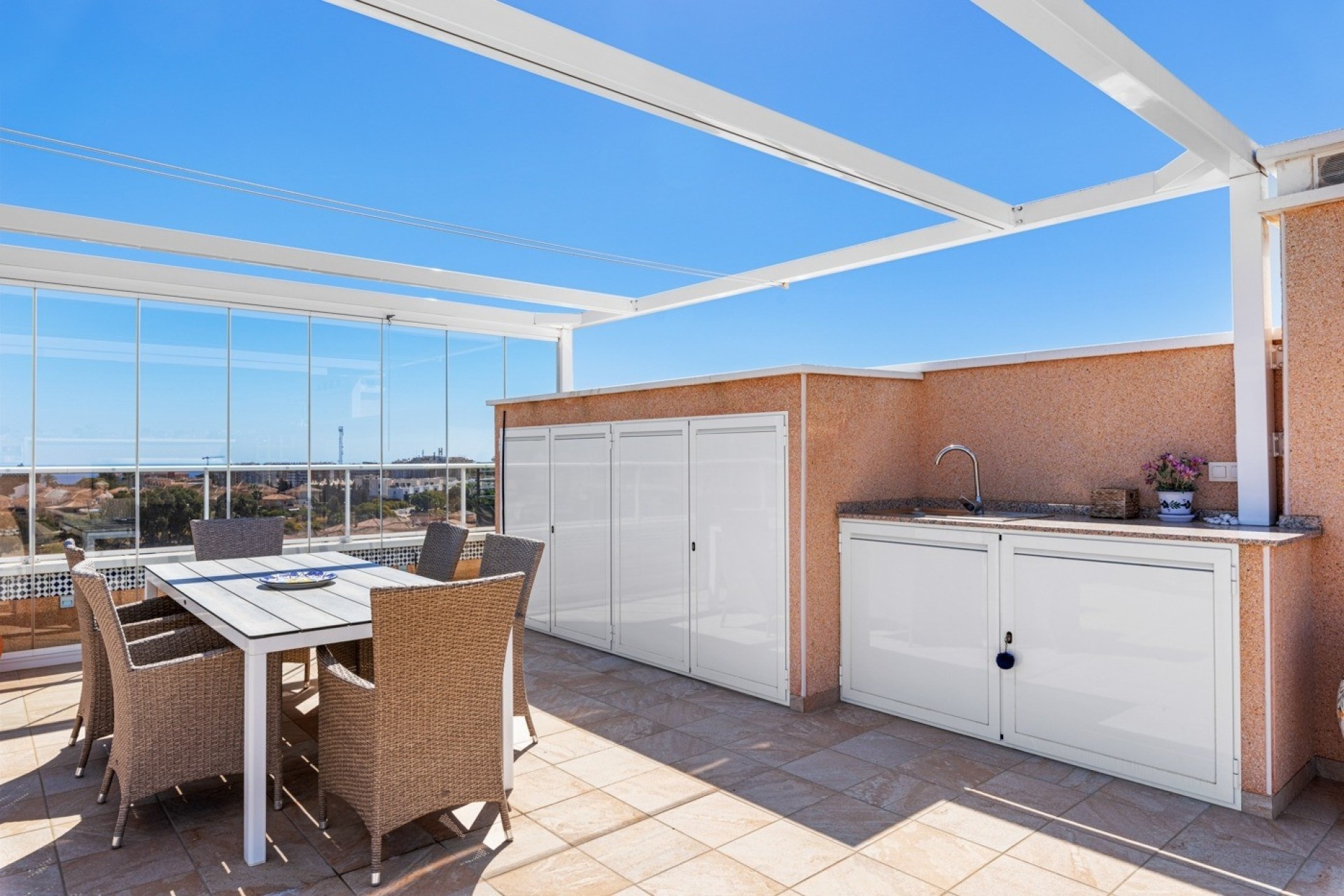 Resale - Wohnung / Appartement -
Los Altos - Torrevieja