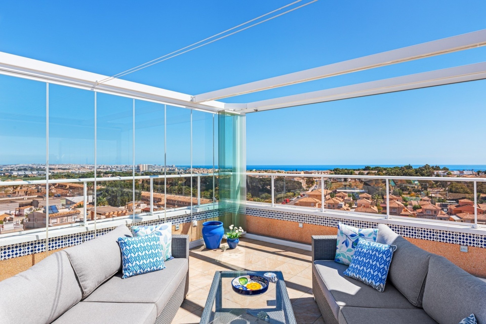 Resale - Wohnung / Appartement -
Los Altos - Torrevieja