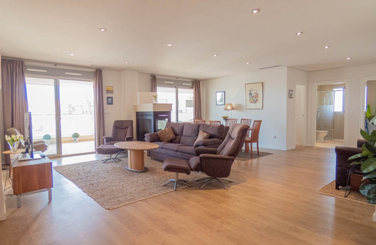 Resale - Wohnung / Appartement -
Los Dolses