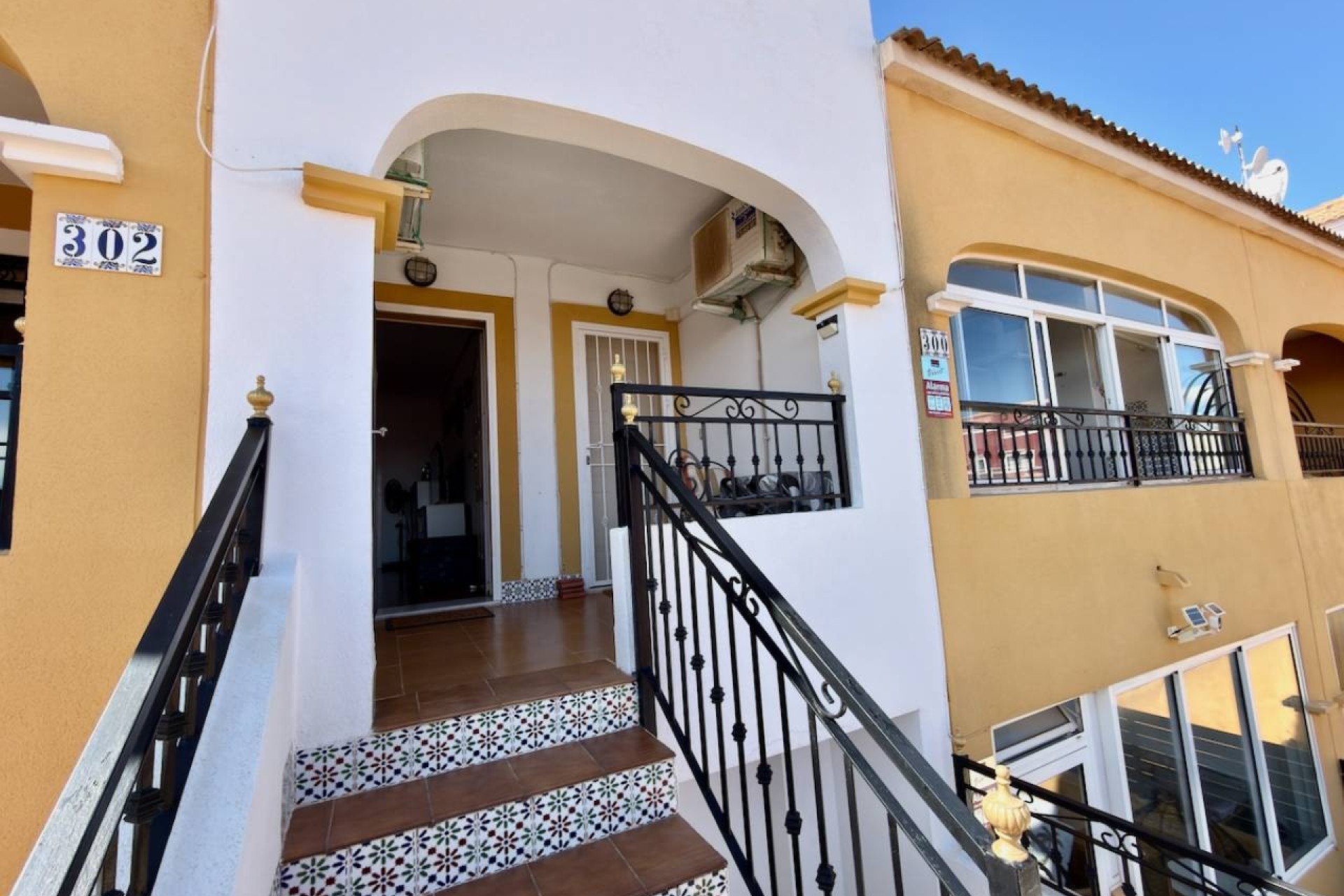 Resale - Wohnung / Appartement -
Los Montesinos - La Herada