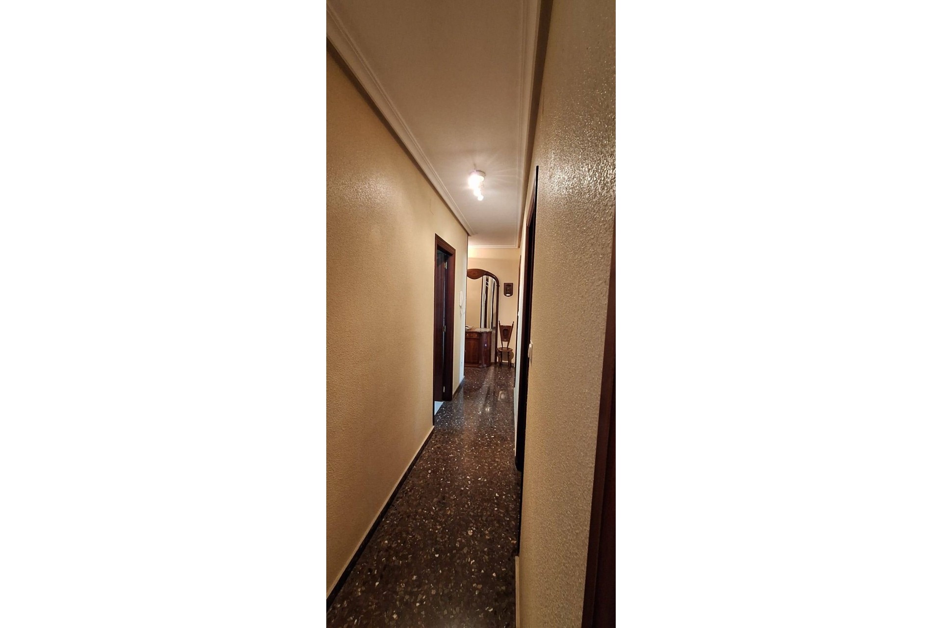 Resale - Wohnung / Appartement -
Murcia - San Benito-patiño
