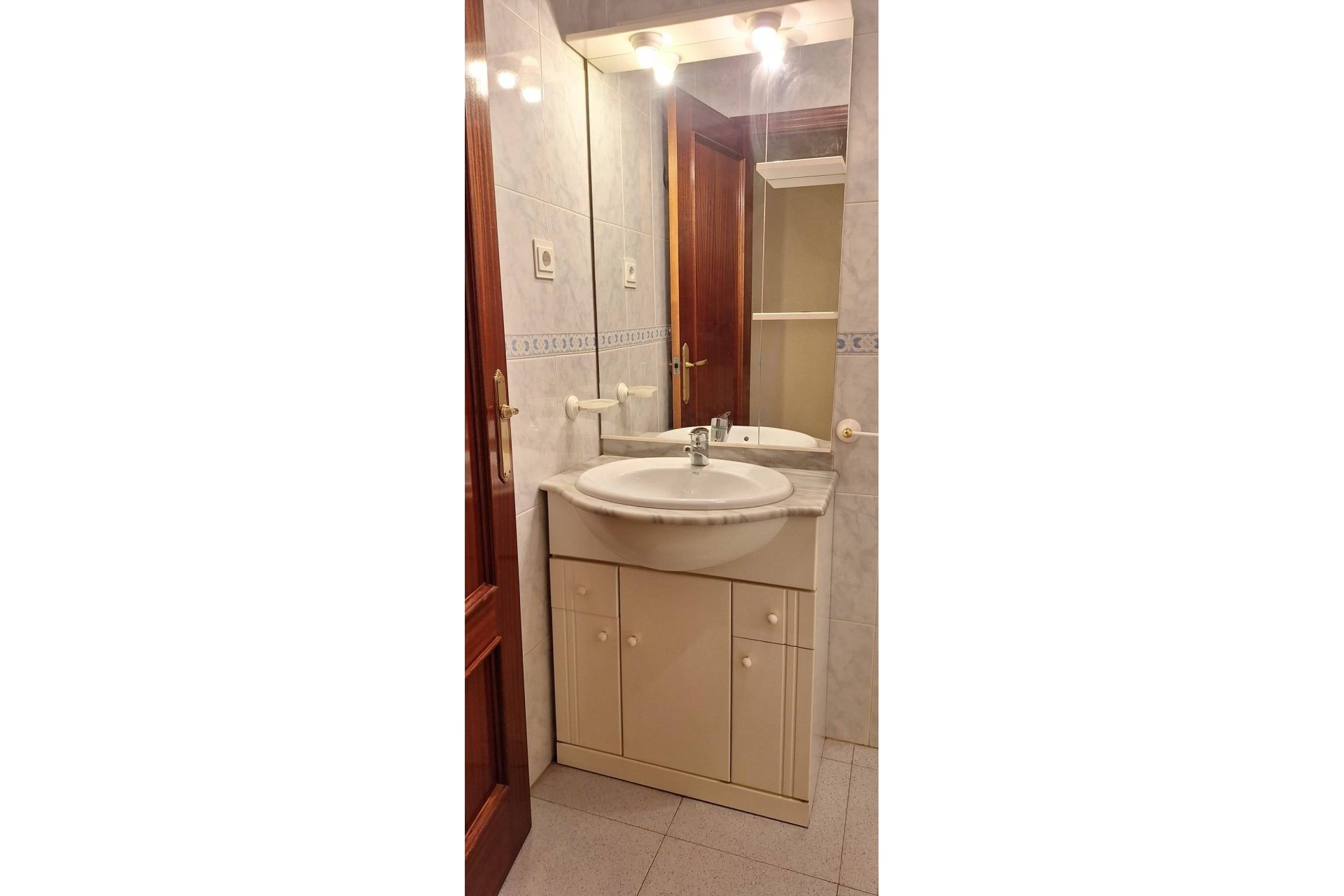 Resale - Wohnung / Appartement -
Murcia - San Benito-patiño