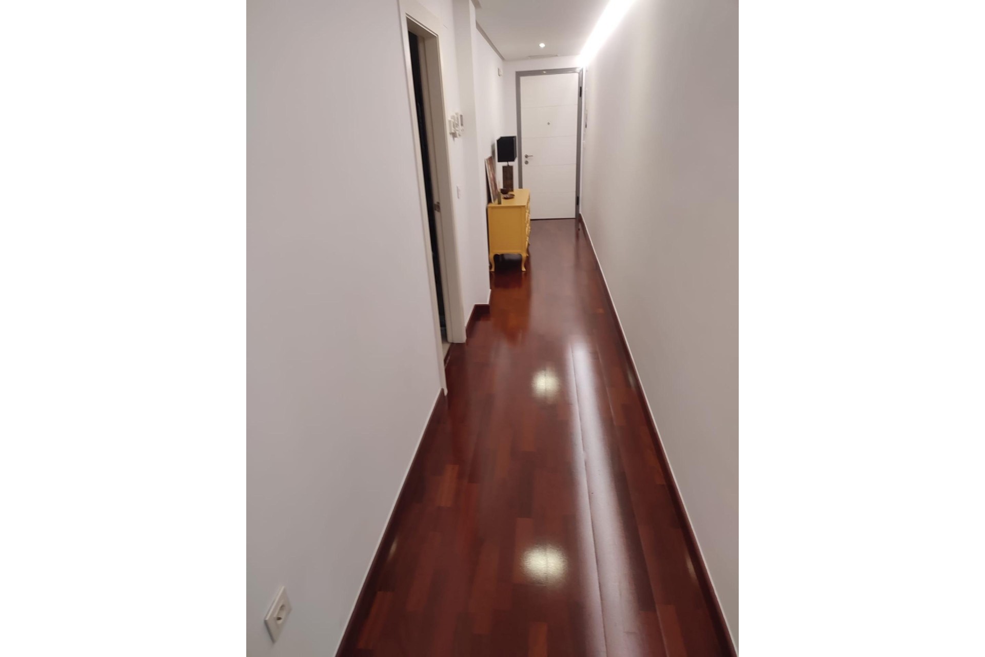 Resale - Wohnung / Appartement -
Orihuela - Center