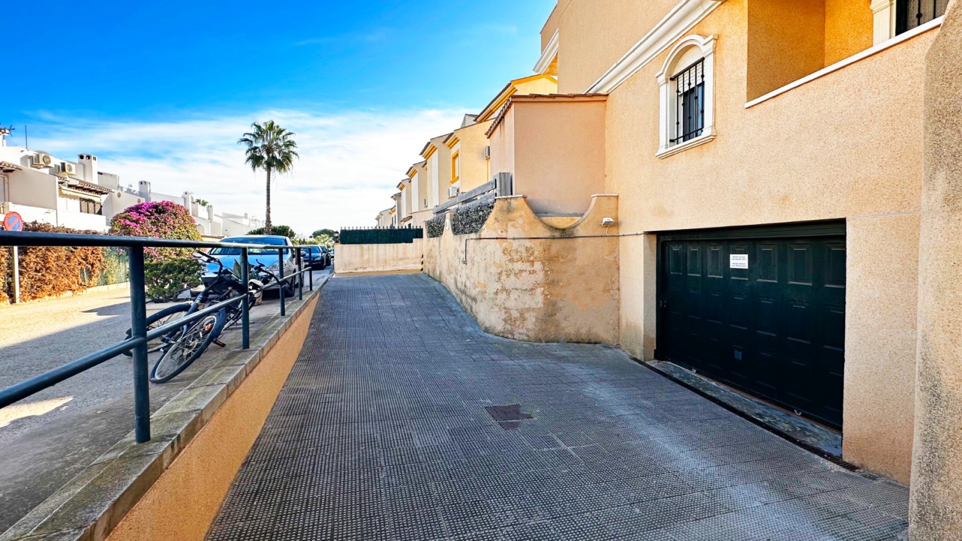 Resale - Wohnung Appartement -
Orihuela Costa - Agua Marina