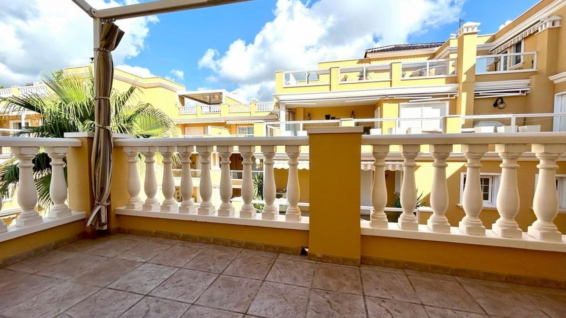 Resale - Wohnung Appartement -
Orihuela Costa - Aguamarina