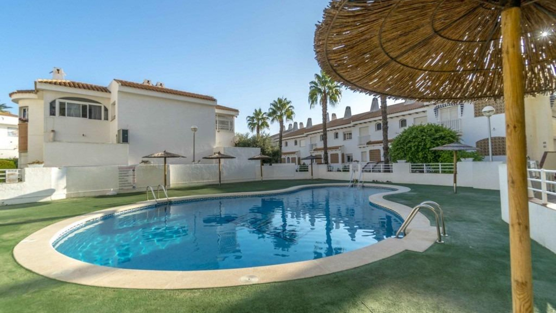 Resale - Wohnung Appartement -
Orihuela Costa - Aguamarina