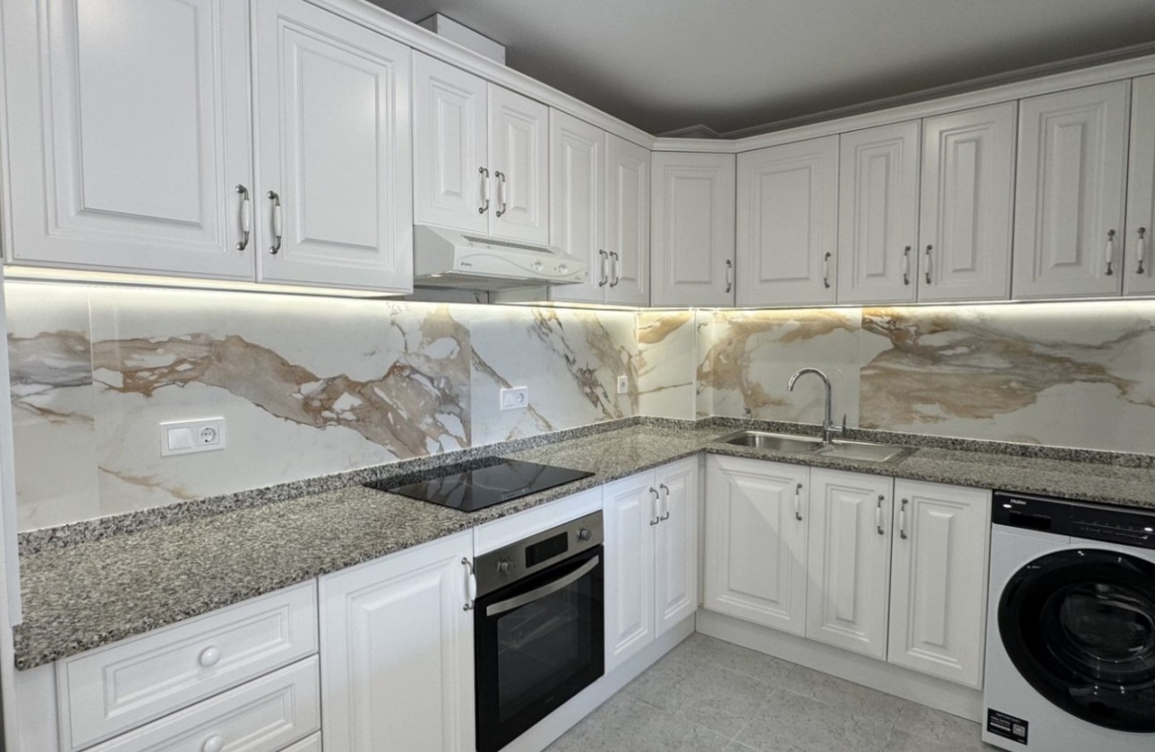 Resale - Wohnung / Appartement -
Orihuela Costa - Lomas de Campoamor