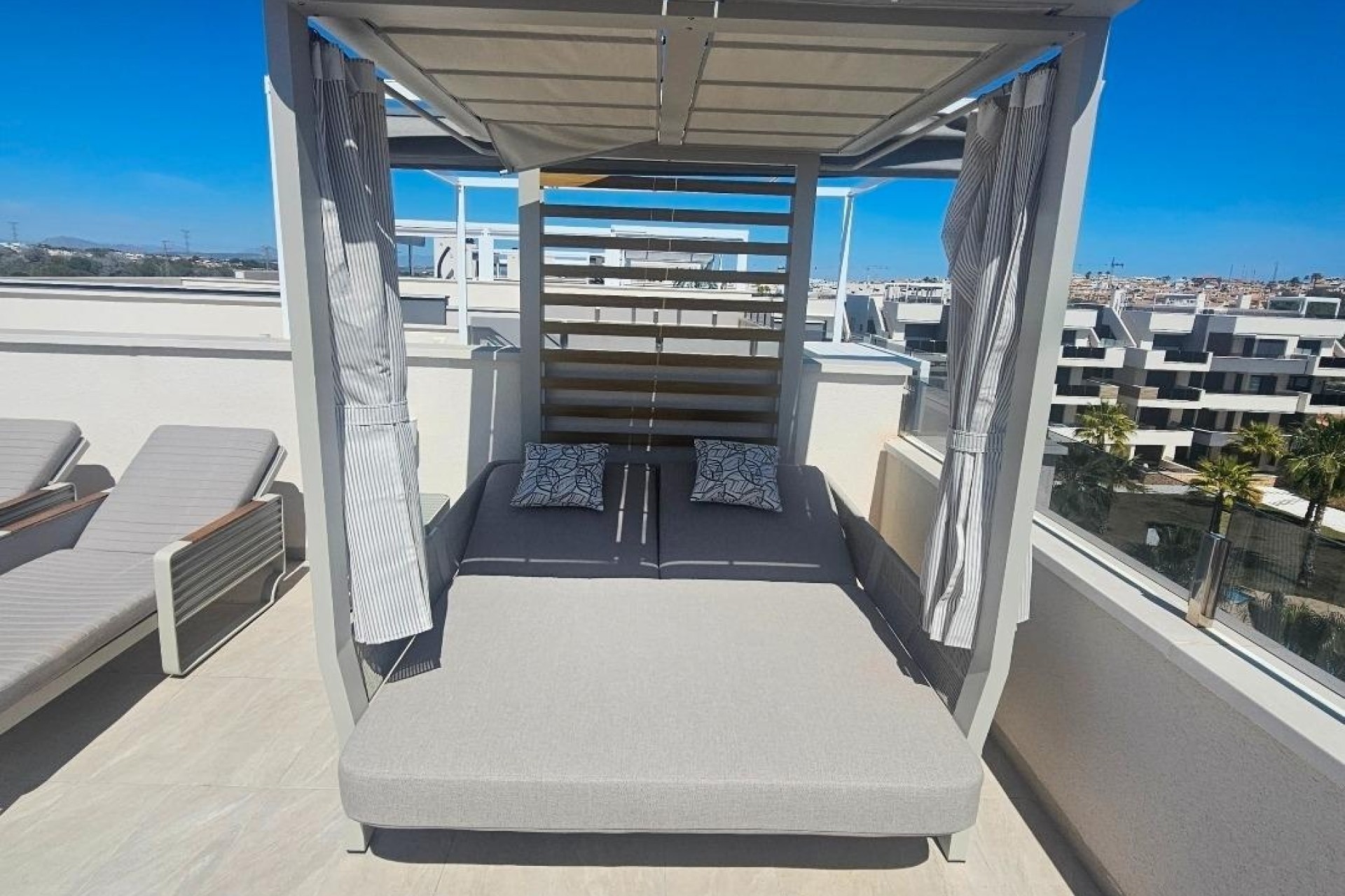 Resale - Wohnung / Appartement -
Orihuela Costa - Los Almendros-la Florida