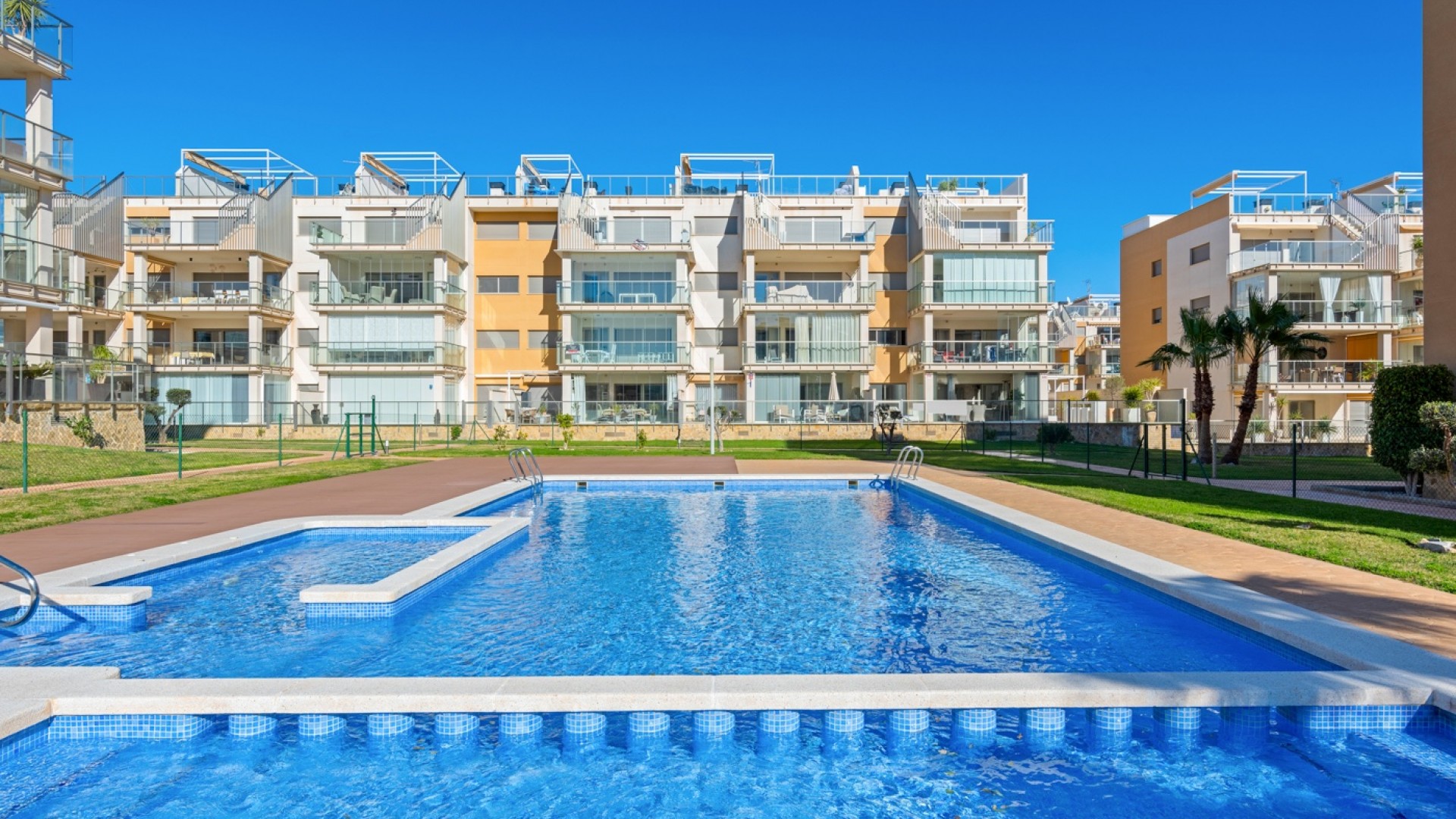 Resale - Wohnung Appartement -
Orihuela Costa - Los Dolses*