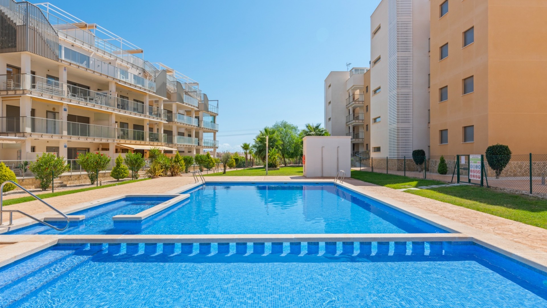 Resale - Wohnung Appartement -
Orihuela Costa - Los Dolses*