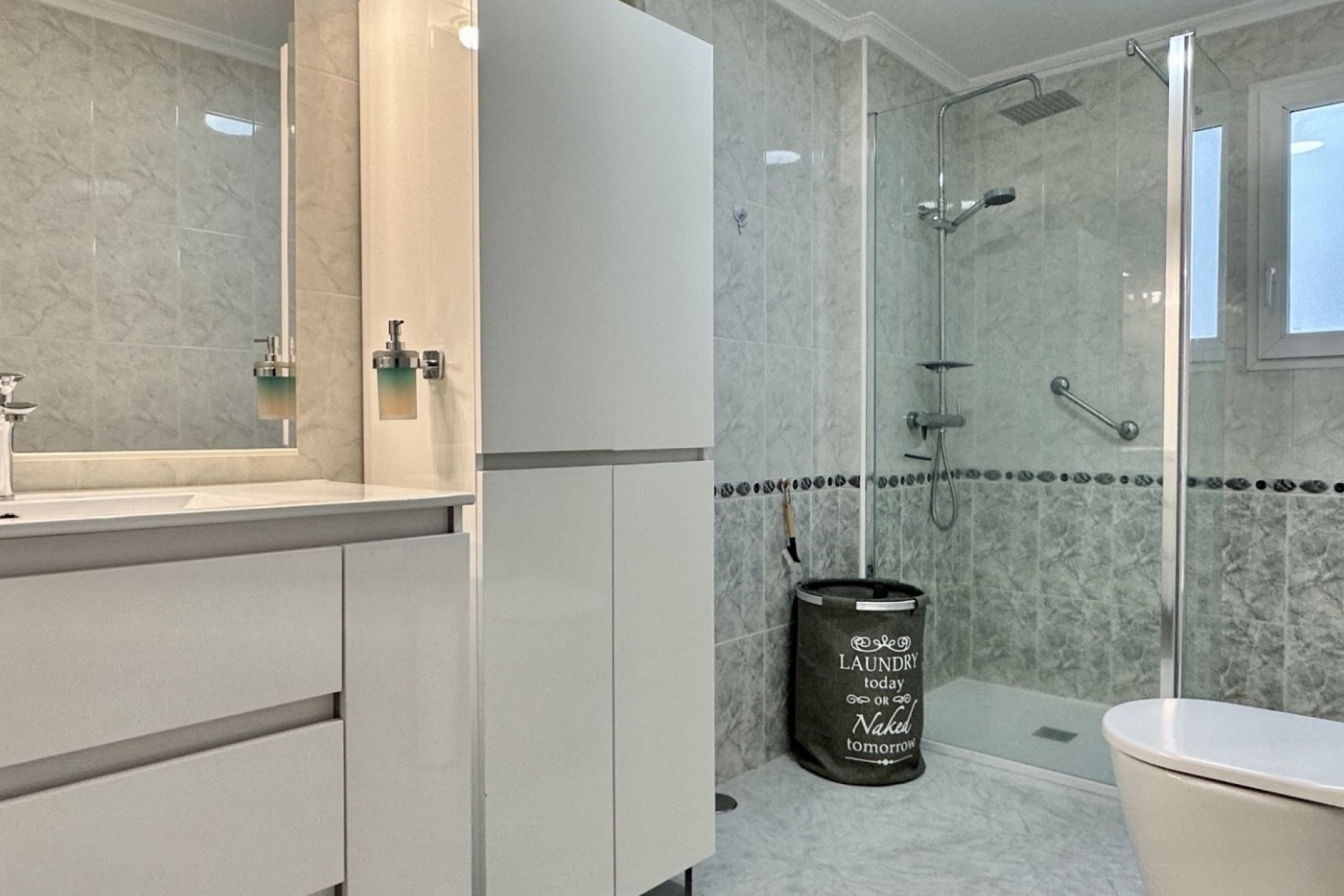 Resale - Wohnung Appartement -
Orihuela Costa - Playa Flamenca