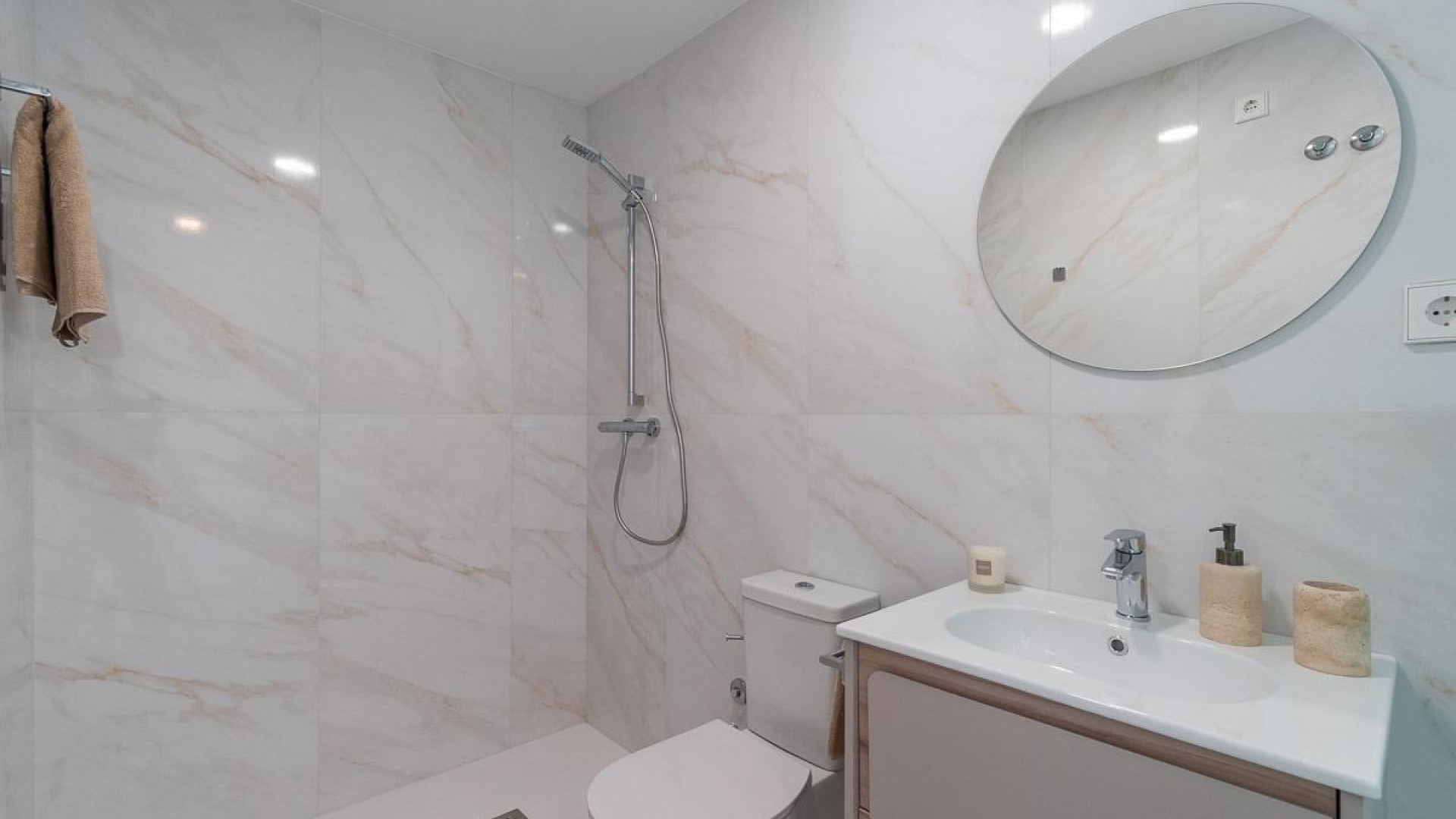 Resale - Wohnung Appartement -
Orihuela Costa - Playa Flamenca