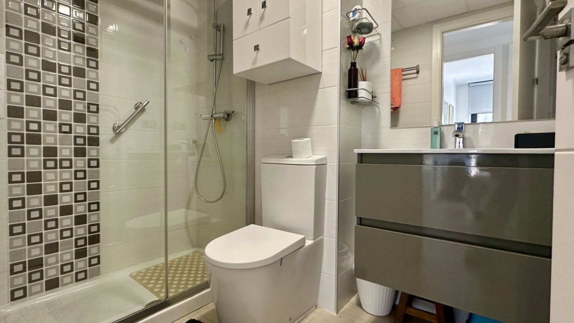 Resale - Wohnung Appartement -
Orihuela Costa - Punta Prima