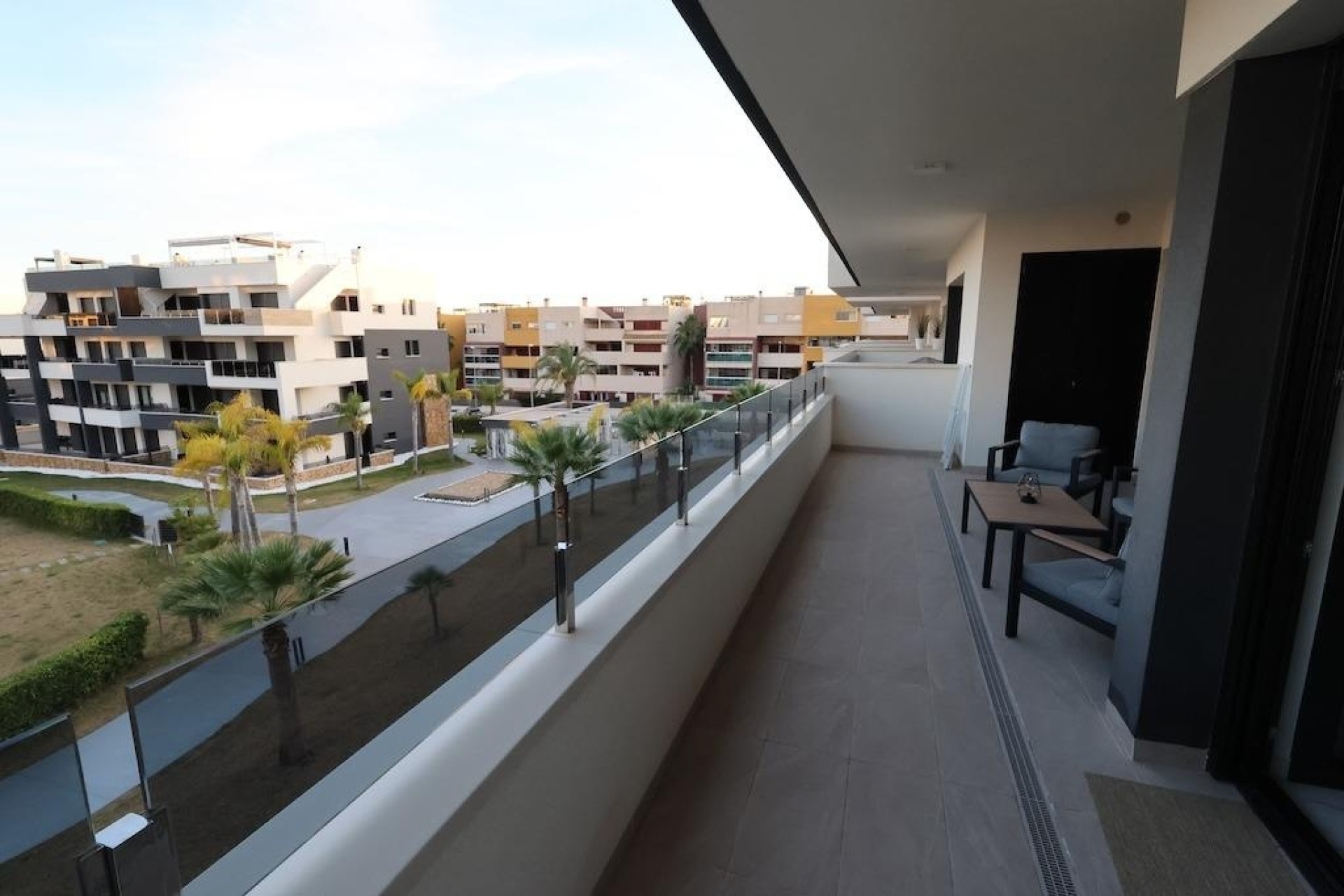 Resale - Wohnung / Appartement -
Orihuela Costa - Punta Prima