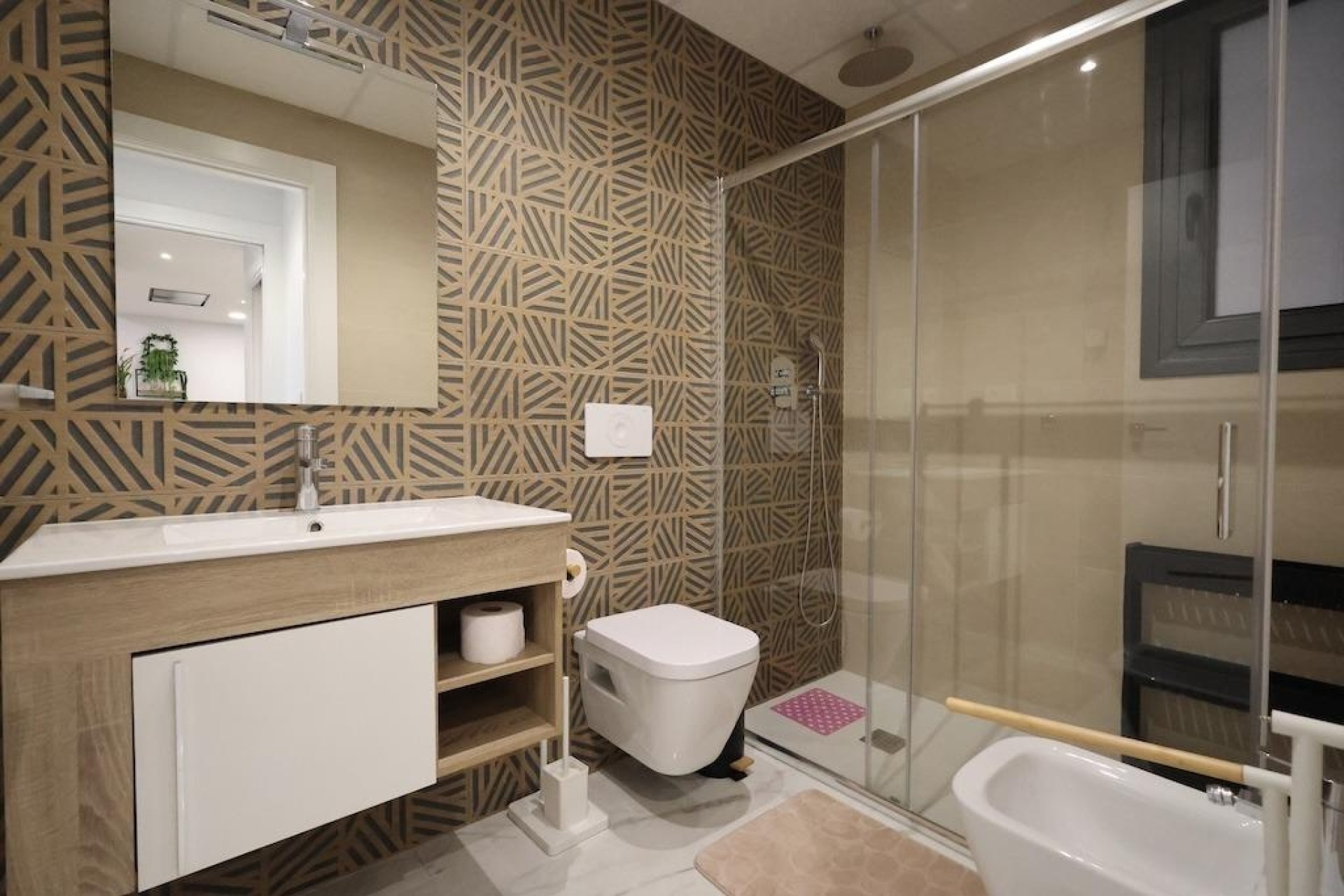 Resale - Wohnung / Appartement -
Orihuela Costa - Punta Prima