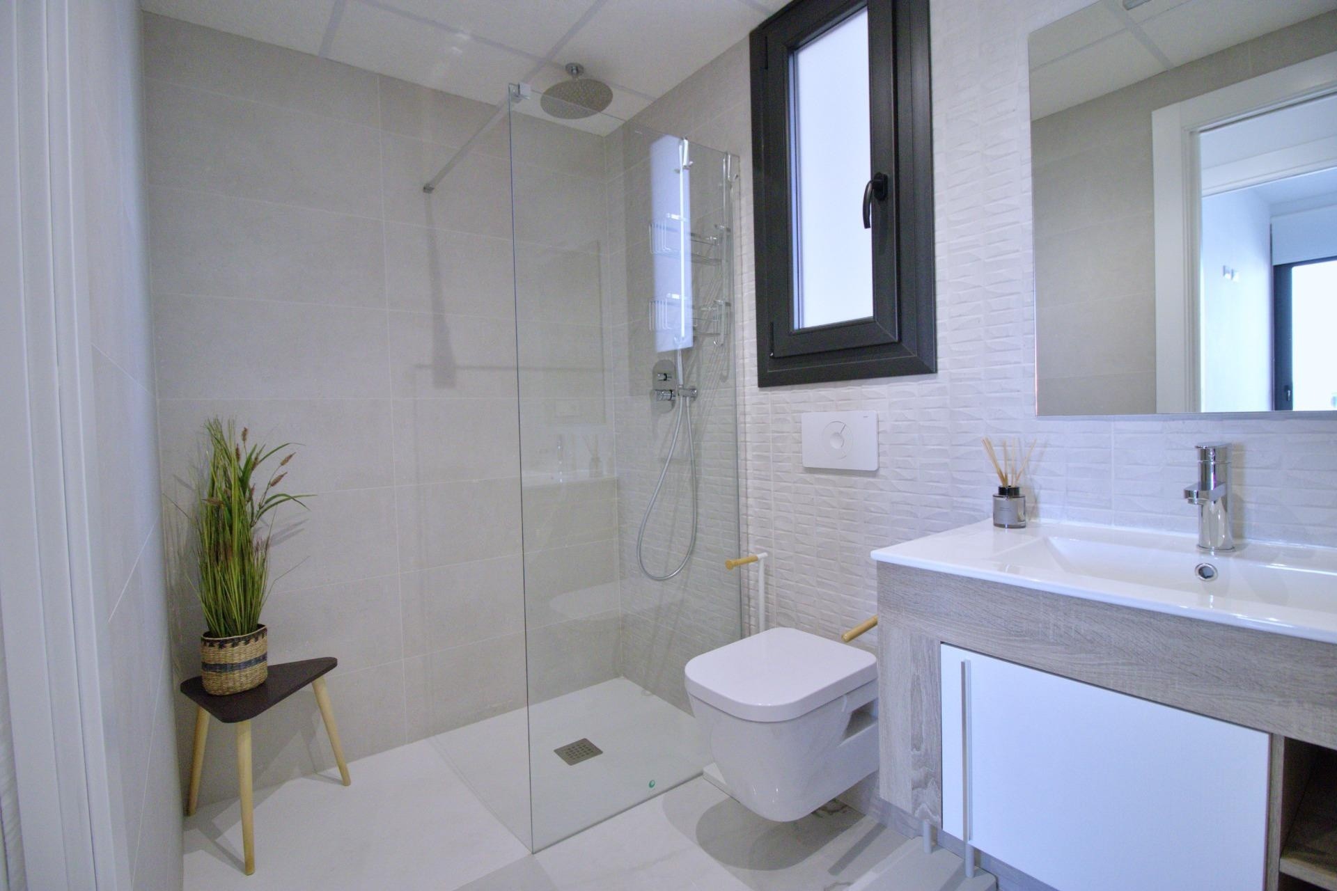Resale - Wohnung / Appartement -
Orihuela Costa - Punta Prima