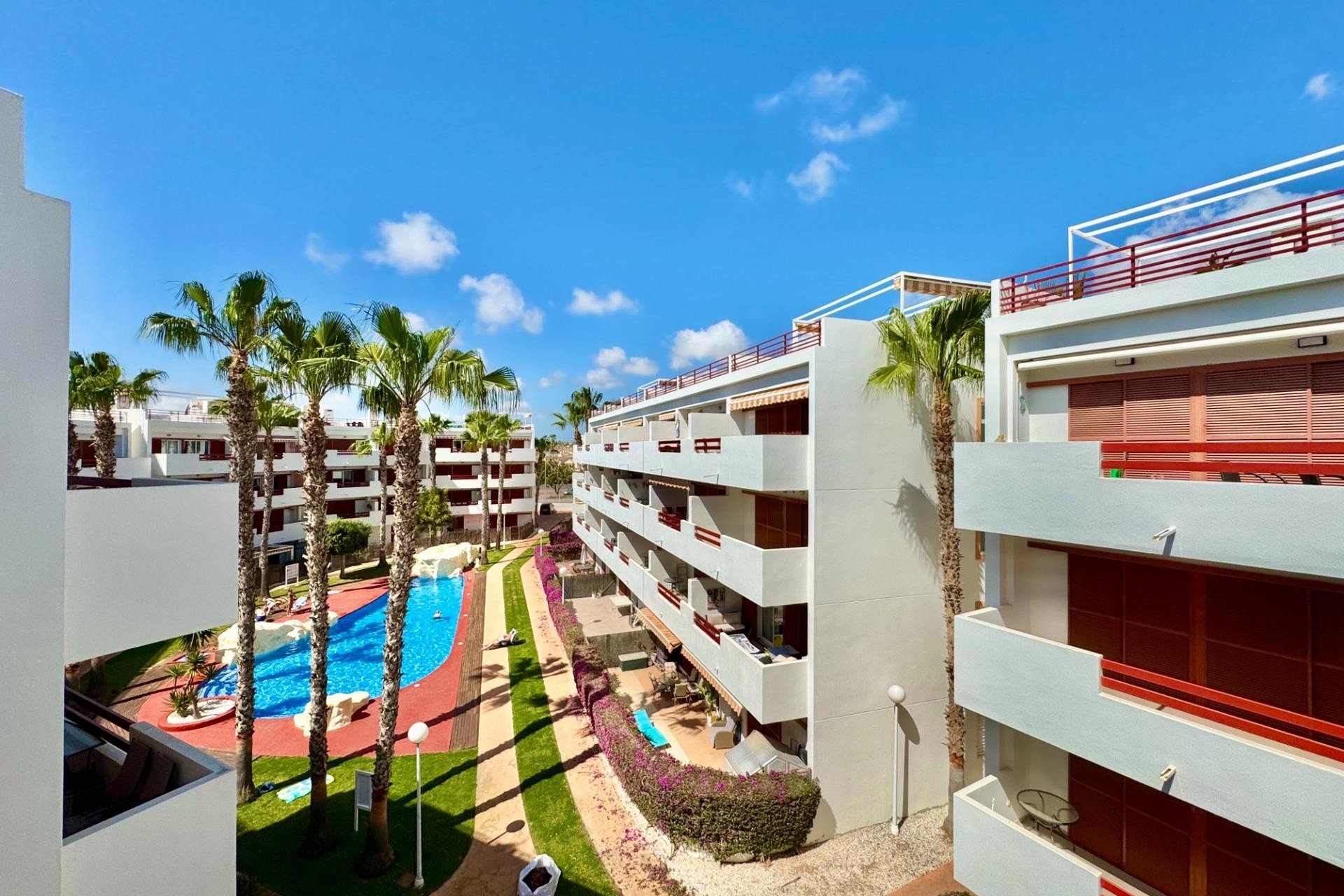 Resale - Wohnung / Appartement -
Orihuela Costa - Punta Prima