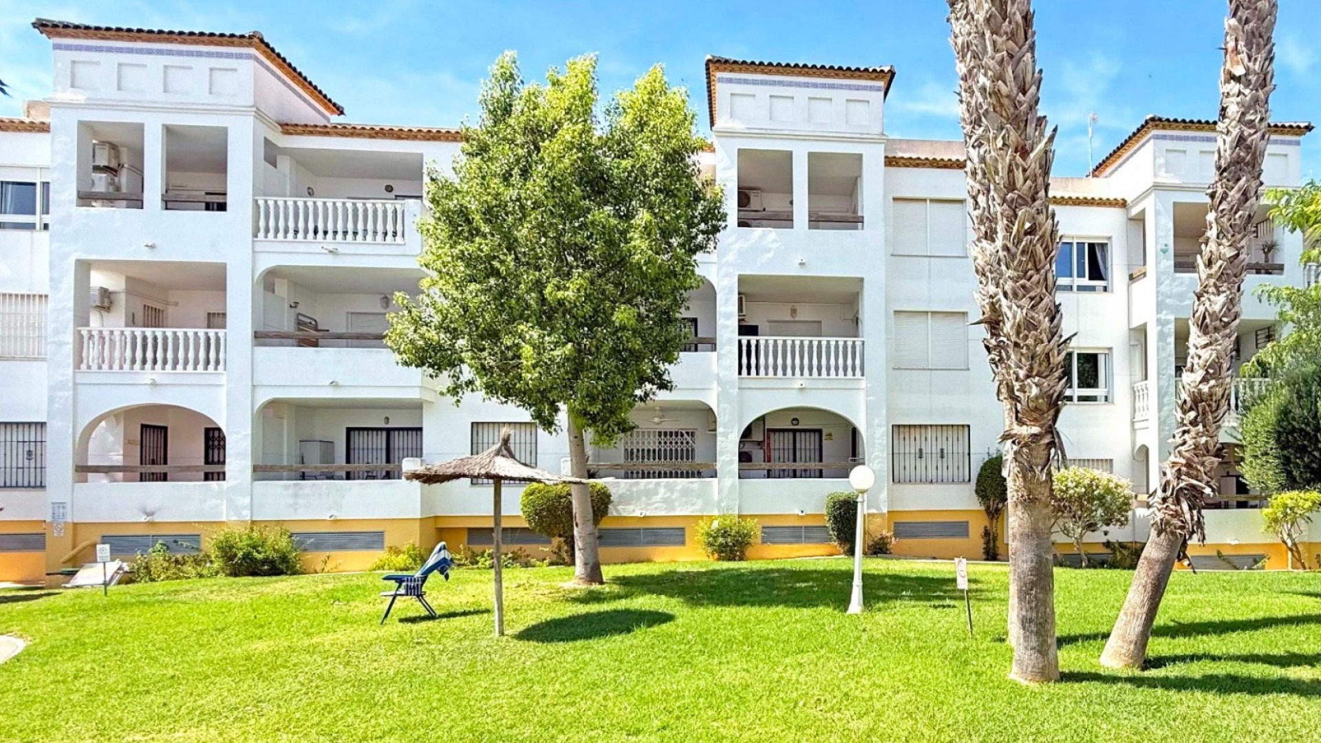 Resale - Wohnung Appartement -
Orihuela Costa - Villamartín