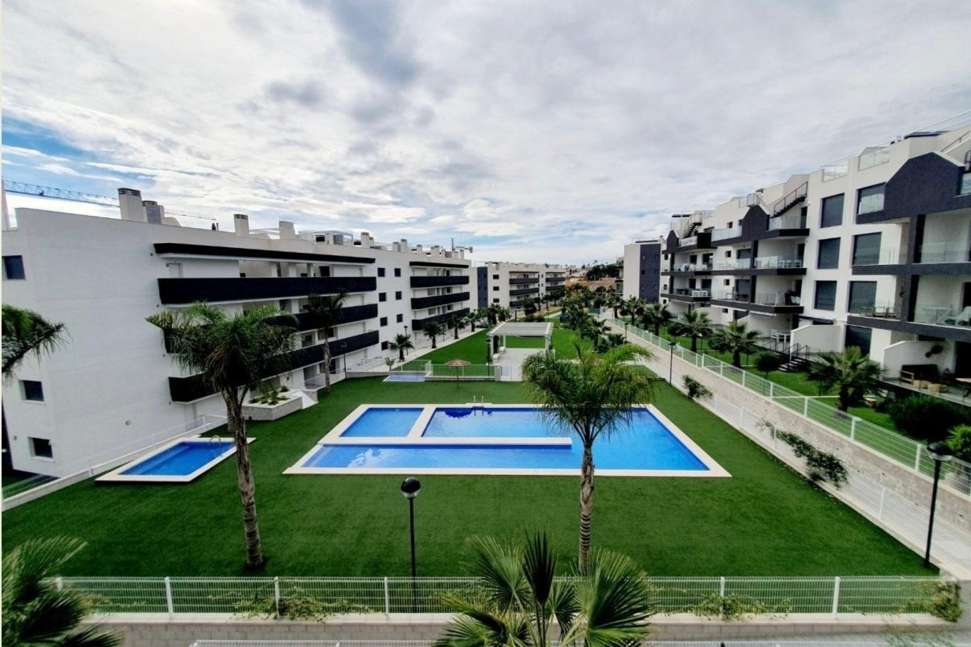 Resale - Wohnung / Appartement -
Orihuela Costa - Villamartín