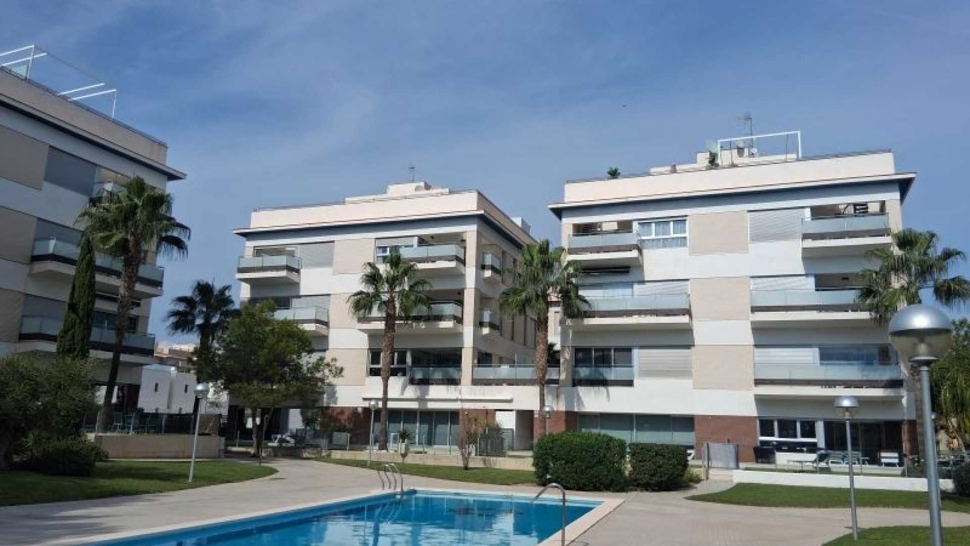Resale - Wohnung Appartement -
Orihuela Costa