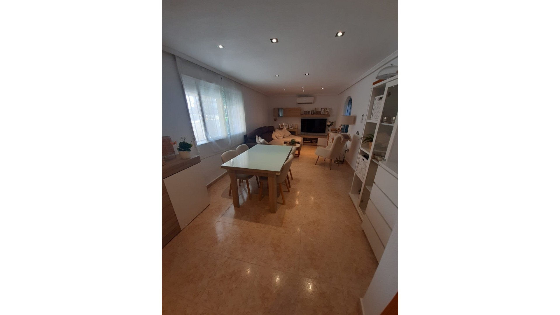 Resale - Wohnung Appartement -
Orihuela Costa