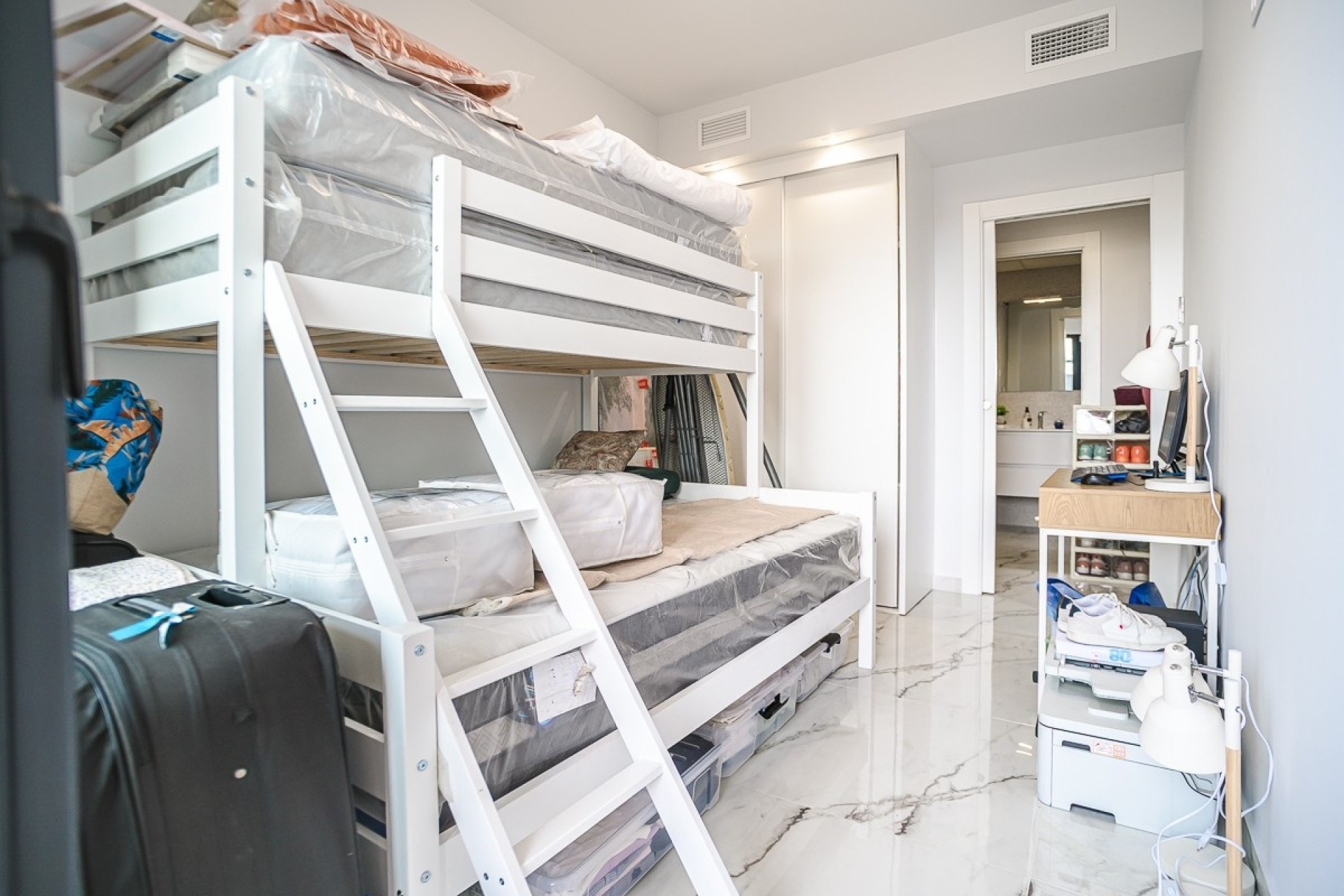 Resale - Wohnung / Appartement -
Orihuela Costa