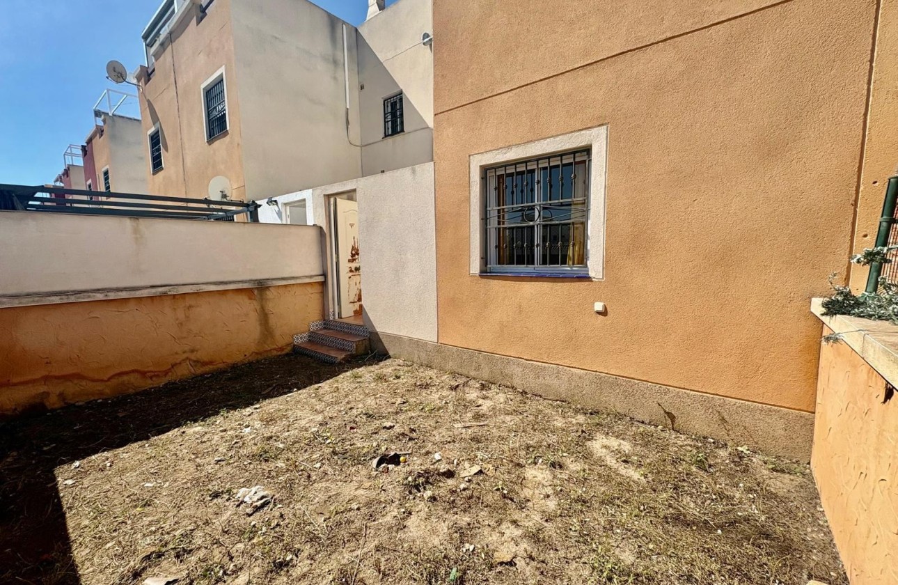 Resale - Wohnung / Appartement -
Orihuela Costa