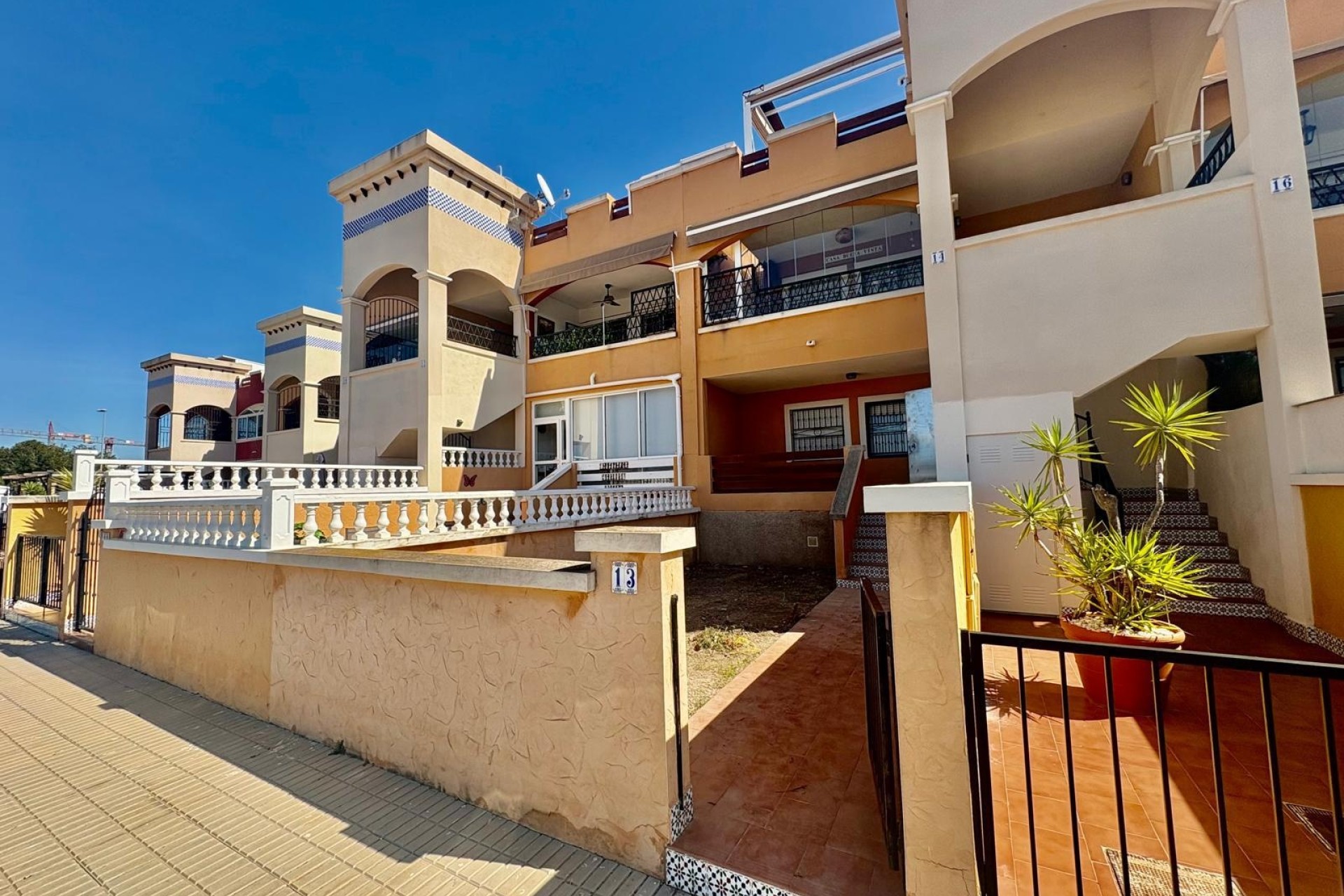 Resale - Wohnung / Appartement -
Orihuela Costa