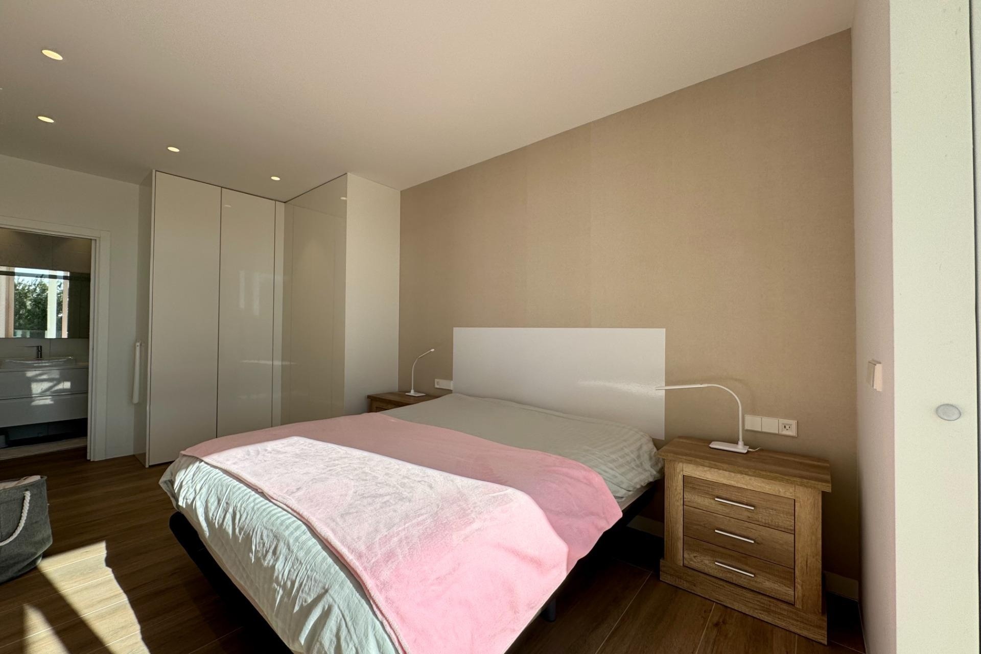 Resale - Wohnung / Appartement -
Orihuela - Las Colinas Golf