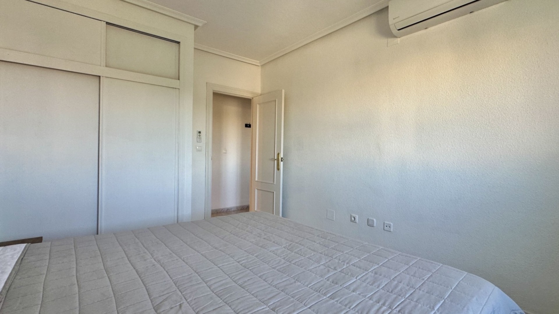 Resale - Wohnung Appartement -
Orihuela - Playa Flamenca
