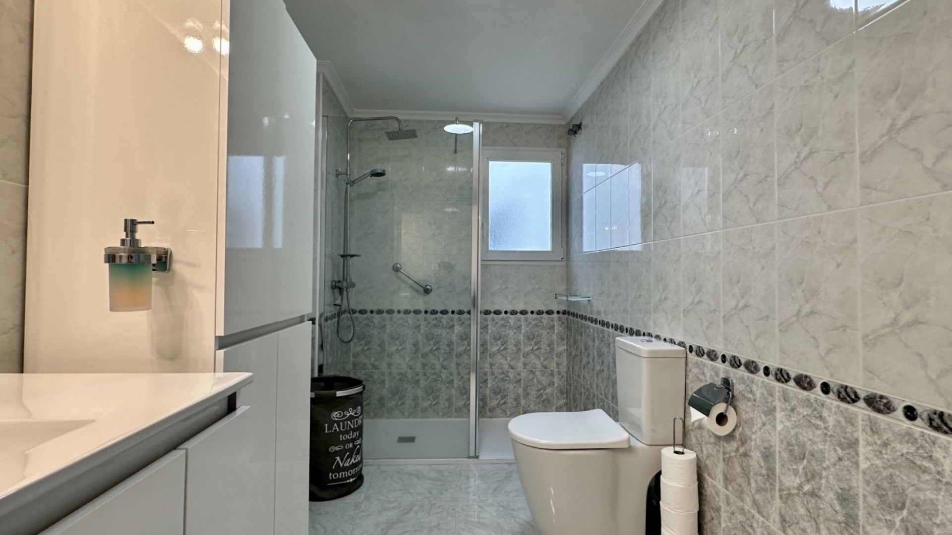 Resale - Wohnung Appartement -
Orihuela - Playa Flamenca