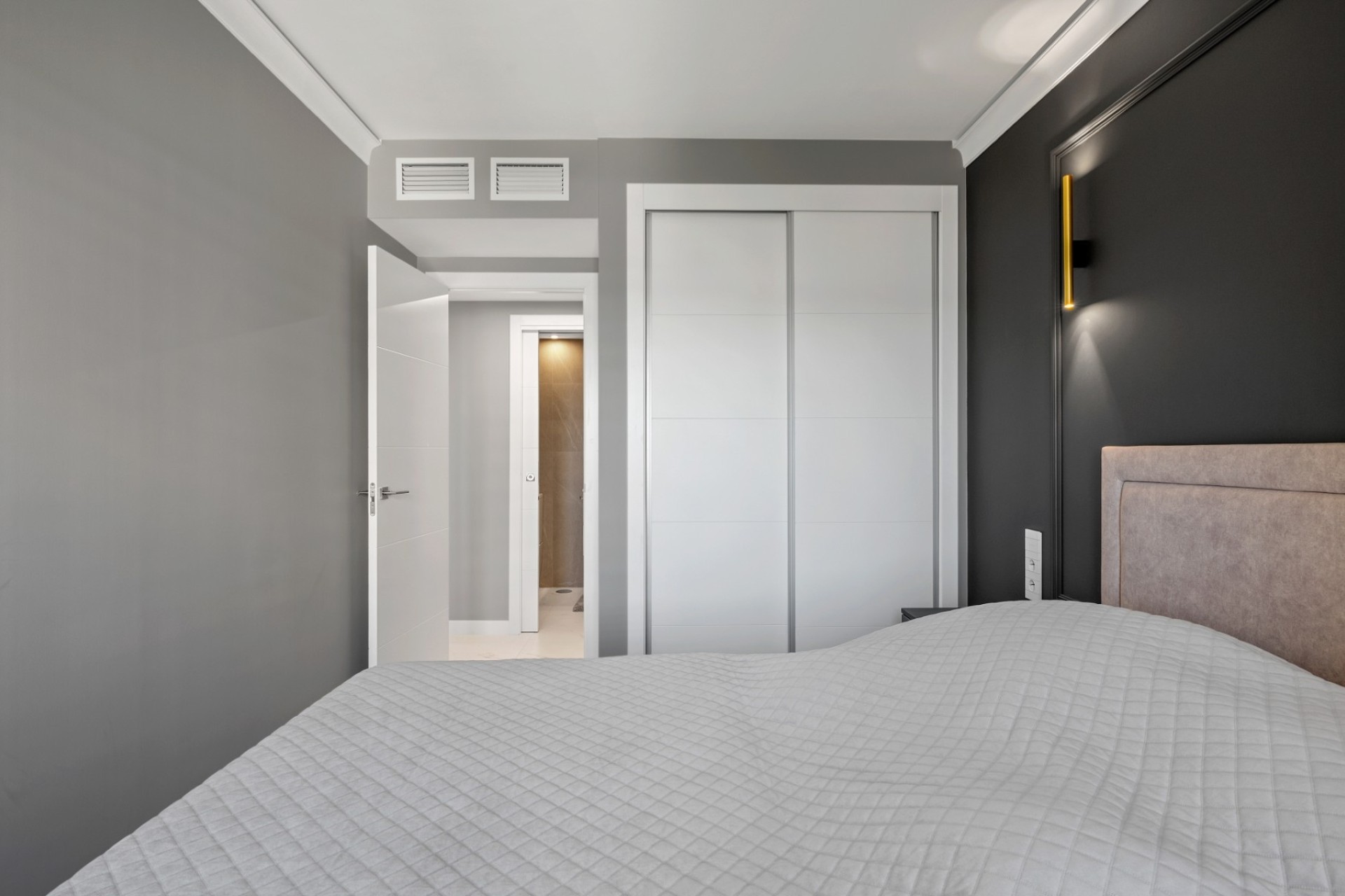 Resale - Wohnung / Appartement -
Orihuela - Punta Prima