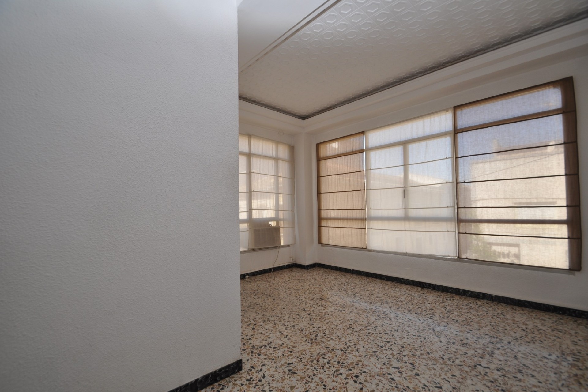 Resale - Wohnung / Appartement -
Pinoso - Inland