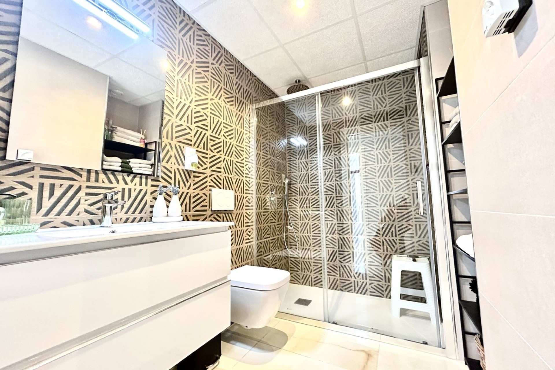 Resale - Wohnung / Appartement -
Playa Flamenca - Costa Blanca
