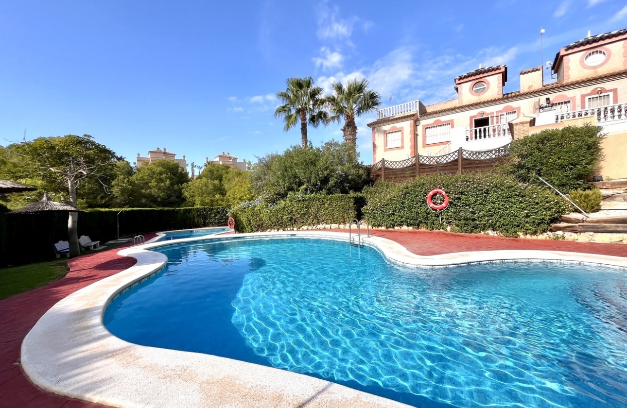 Resale - Wohnung / Appartement -
Playa Flamenca - Costa Blanca