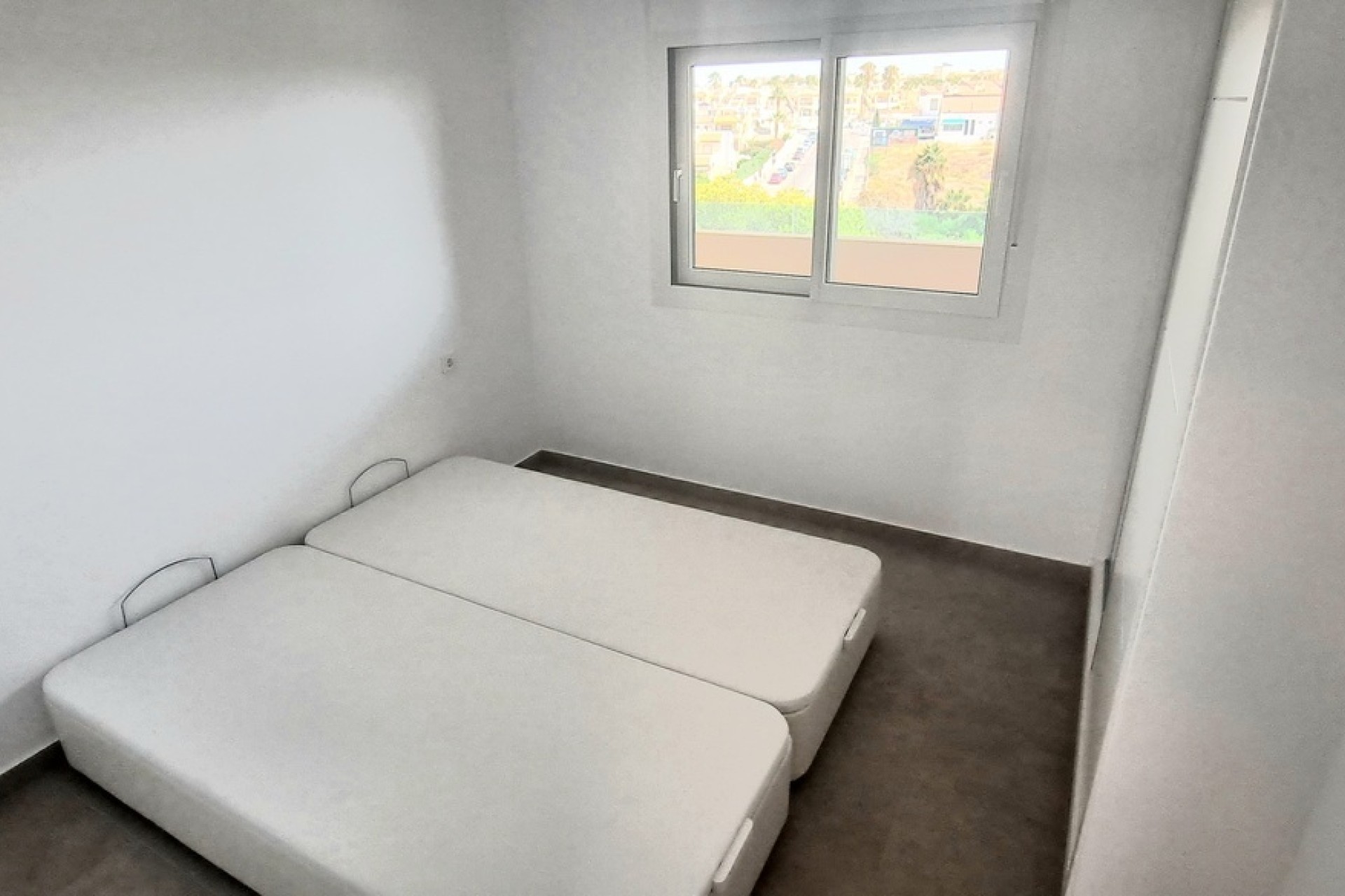 Resale - Wohnung / Appartement -
Playa Flamenca - Costa Blanca