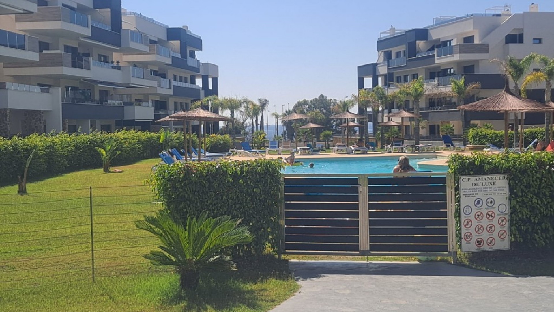Resale - Wohnung Appartement -
Playa Flamenca