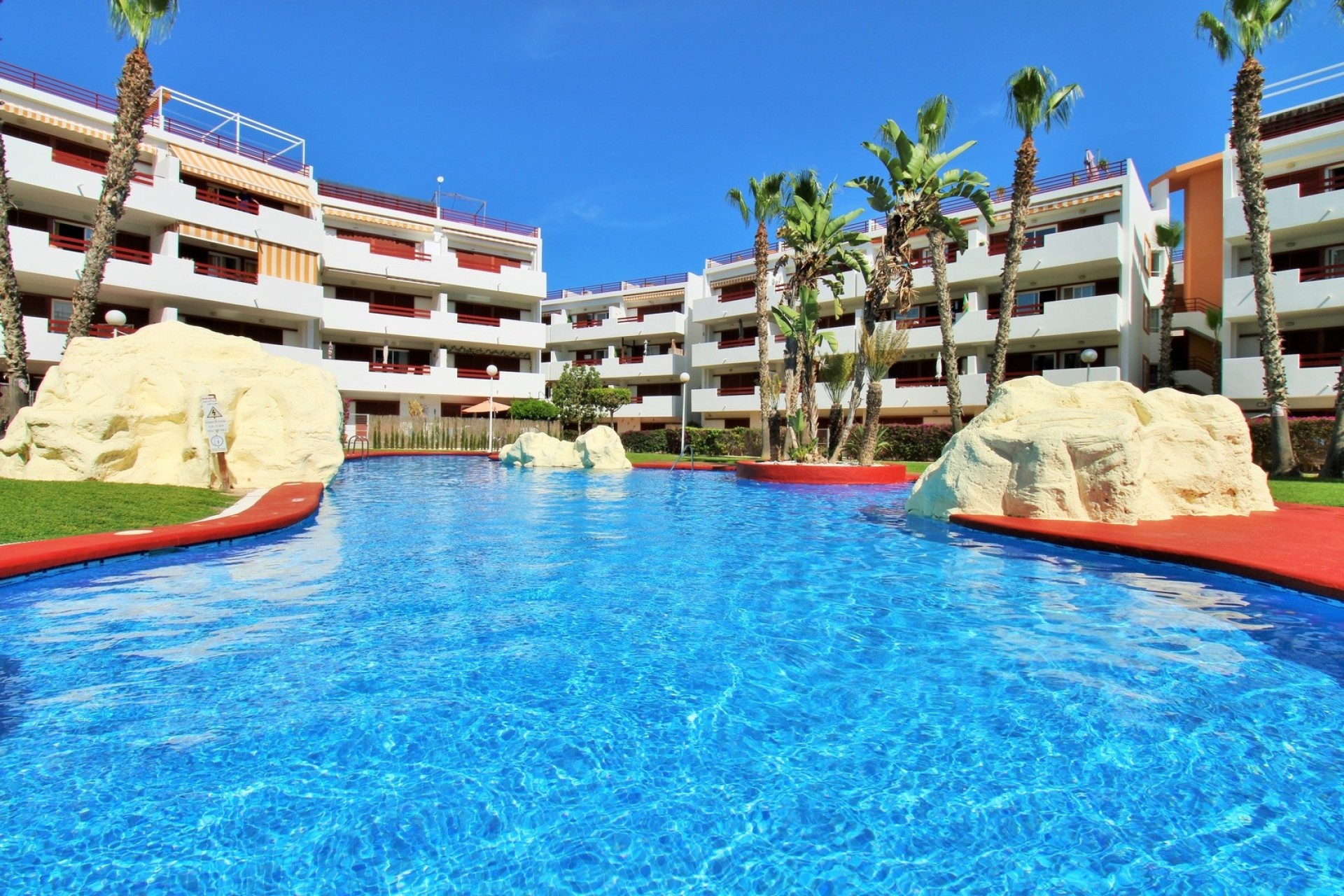 Resale - Wohnung / Appartement -
Playa Flamenca