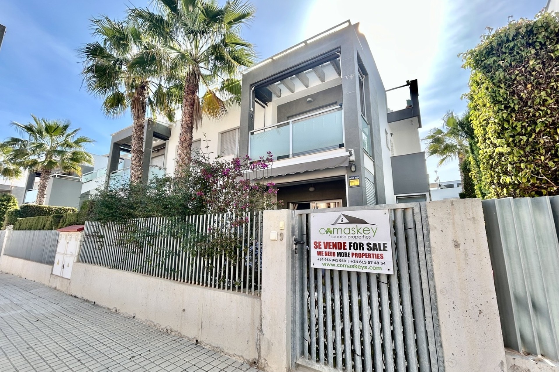 Resale - Wohnung / Appartement -
Punta Prima - Costa Blanca
