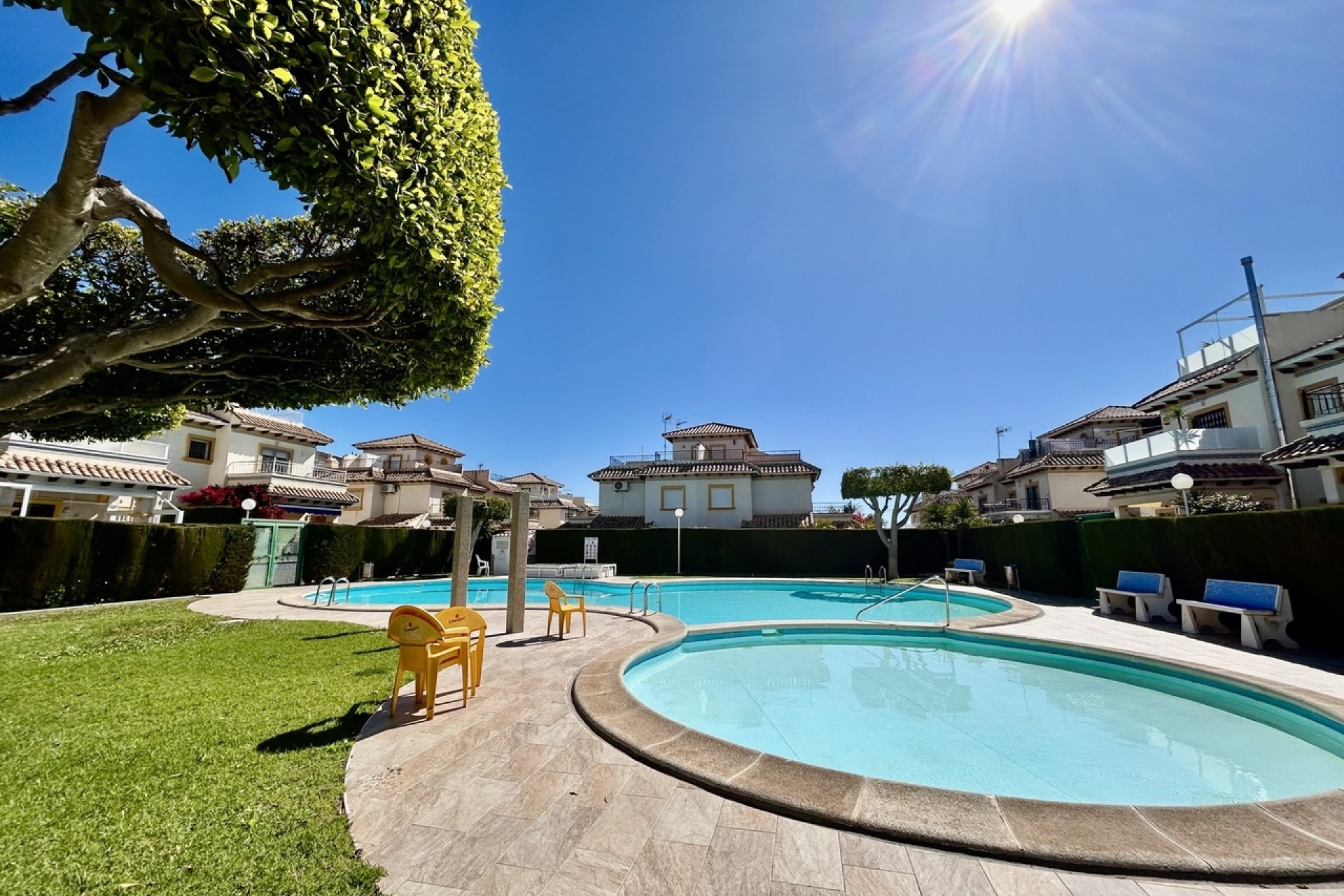 Resale - Wohnung / Appartement -
Punta Prima - Costa Blanca
