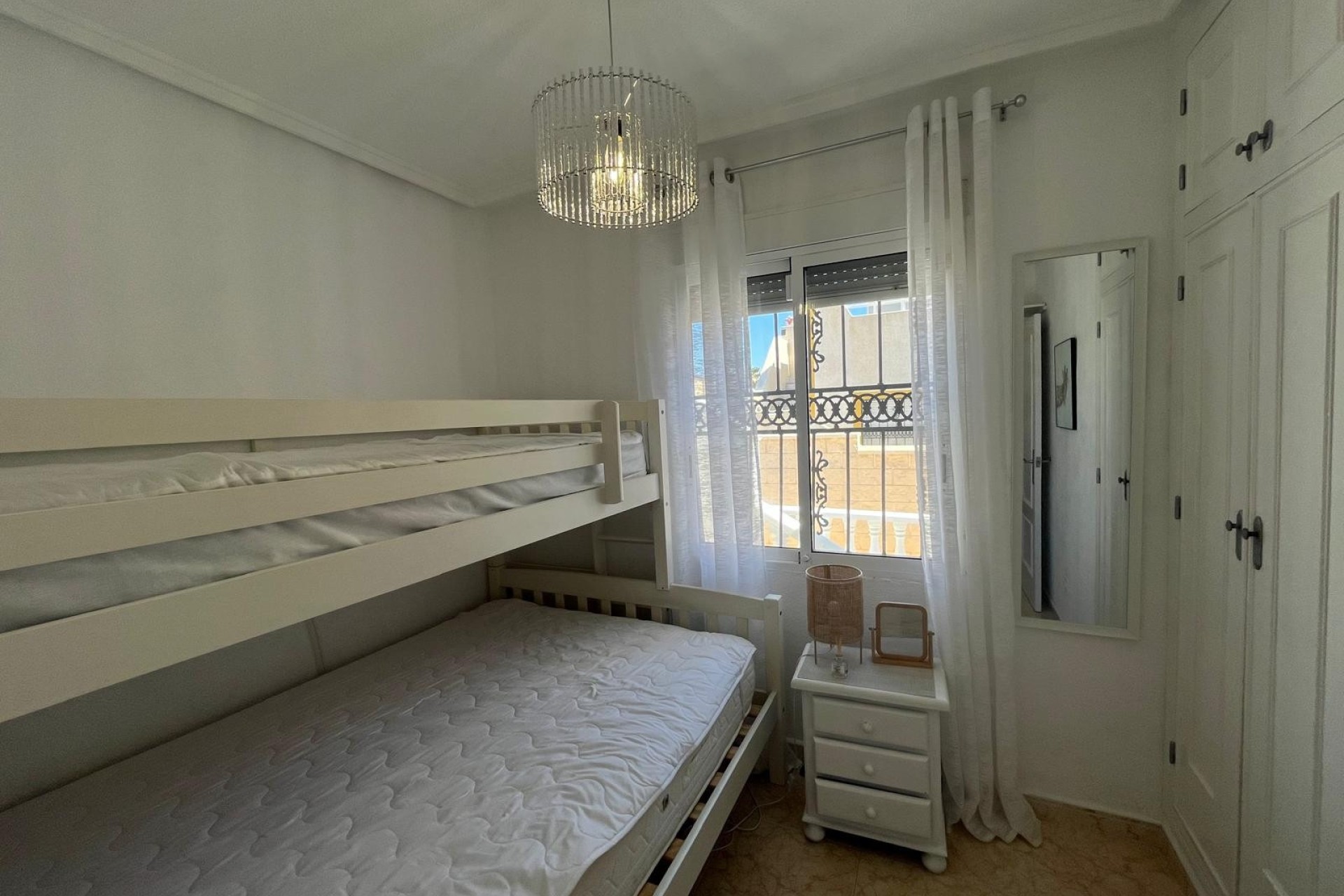 Resale - Wohnung / Appartement -
Punta Prima - Serena