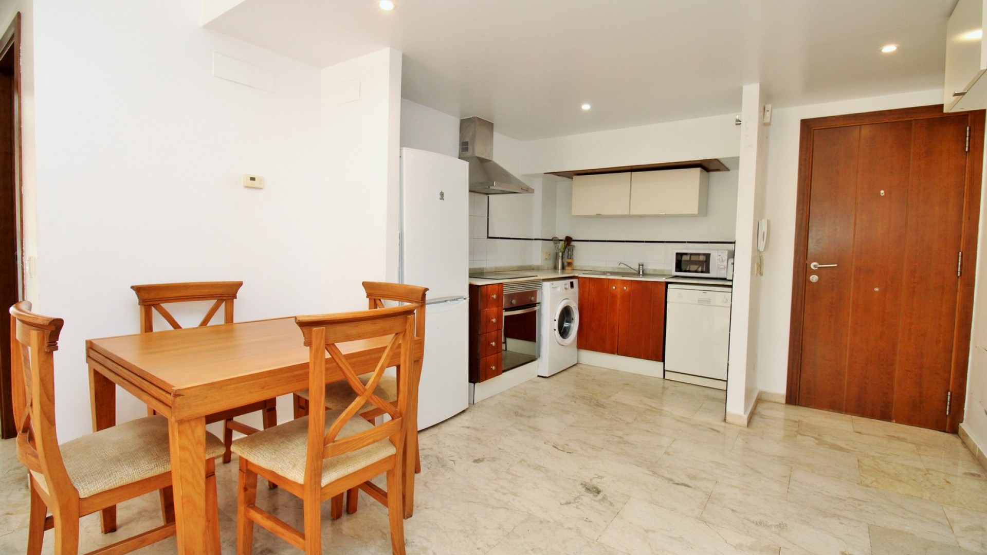 Resale - Wohnung Appartement -
Punta Prima