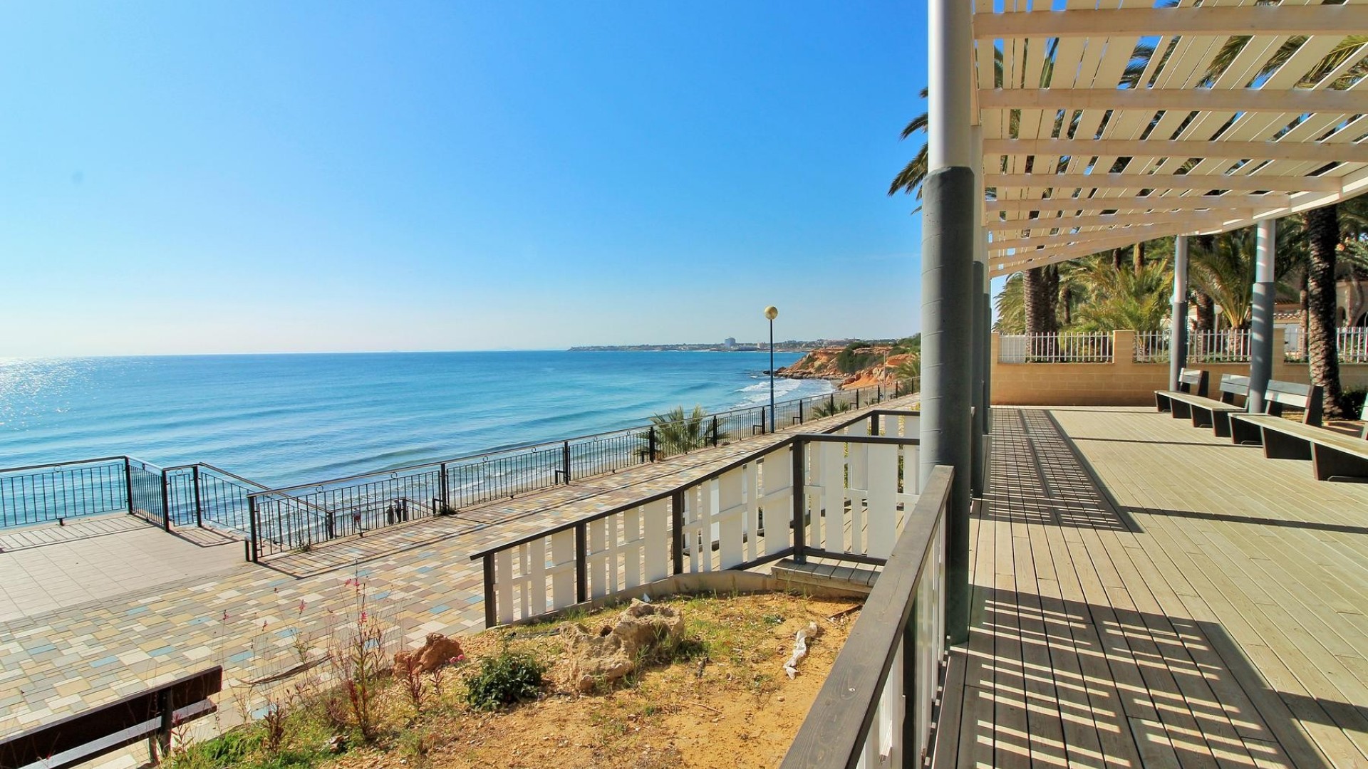 Resale - Wohnung Appartement -
Punta Prima