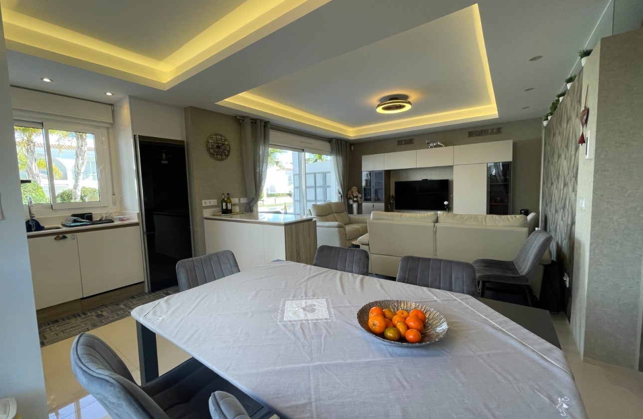 Resale - Wohnung / Appartement -
Rojales - Ciudad Quesada