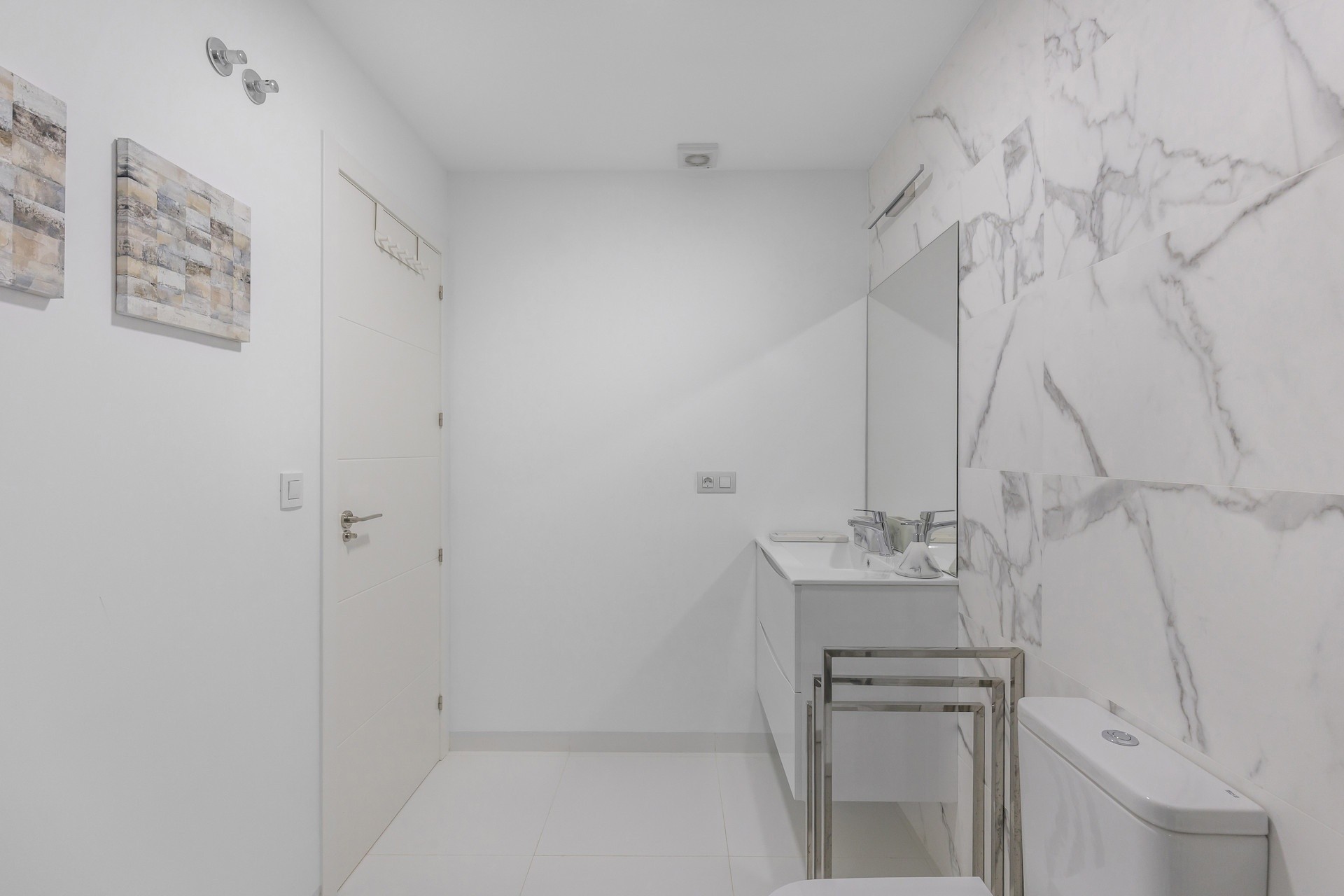 Resale - Wohnung / Appartement -
San Miguel de Salinas - Inland
