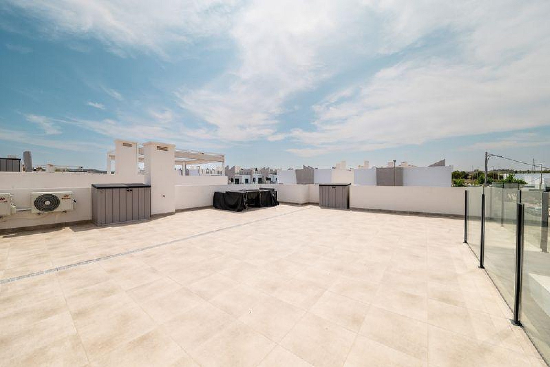 Resale - Wohnung / Appartement -
San Miguel de Salinas - Inland