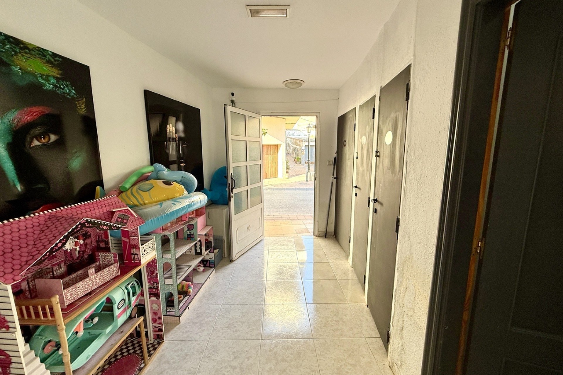 Resale - Wohnung / Appartement -
San Miguel de Salinas - Inland